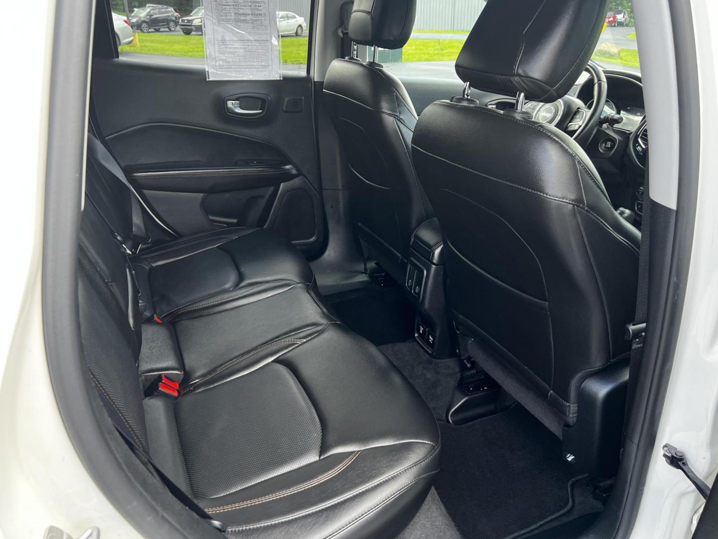 2018 White /Black Jeep Compass Limited 4WD (3C4NJDCB2JT) with an 2.4L I4 DOHC 16V engine, 9 Speed Automatic transmission, located at 547 E. Main St., Orwell, OH, 44076, (440) 437-5893, 41.535435, -80.847855 - Photo#43