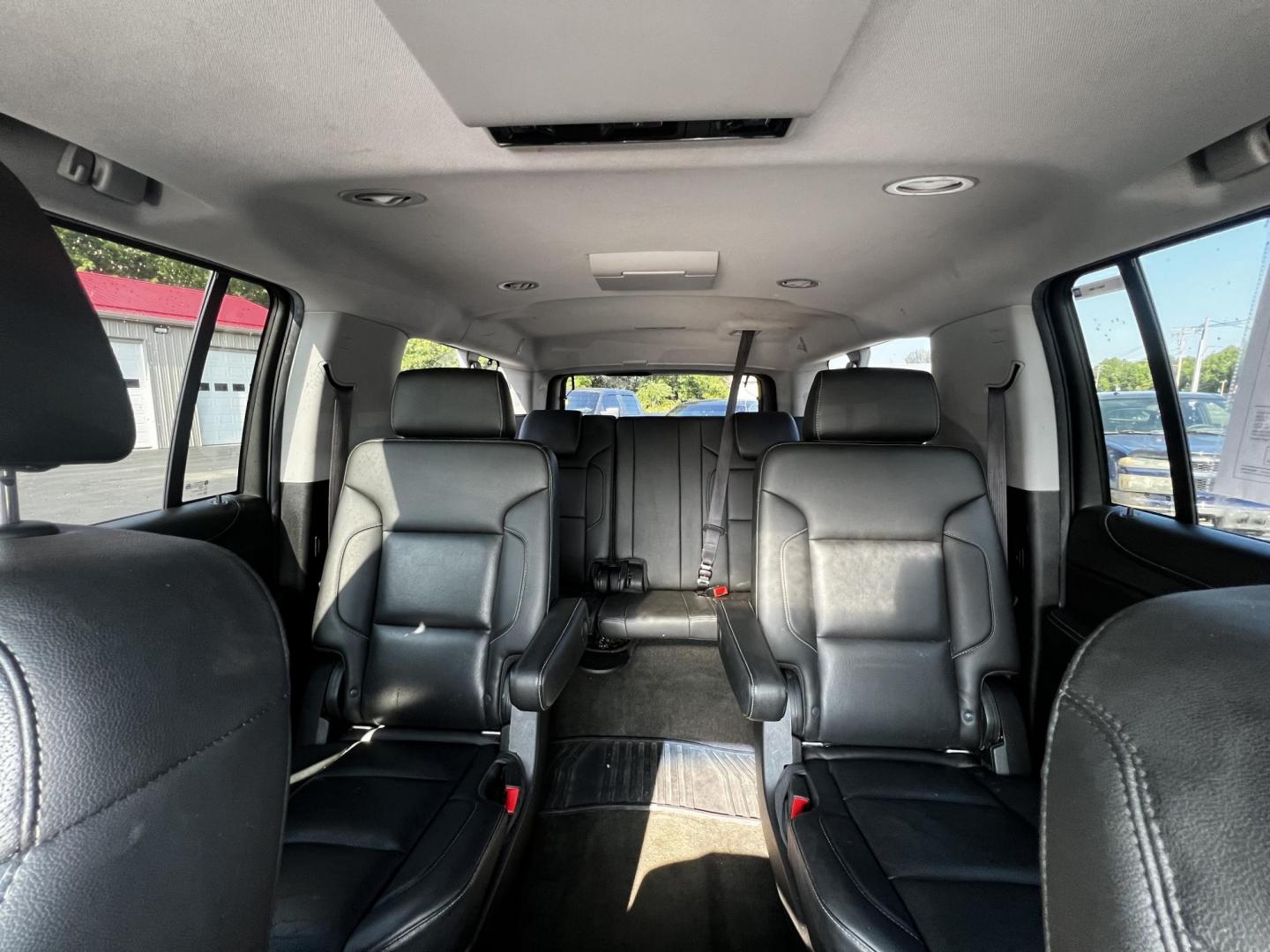 2017 Gray /Black Chevrolet Suburban Premier 4WD (1GNSKJKCXHR) with an 5.3L V8 OHV 16V engine, 6-Speed Automatic transmission, located at 547 E. Main St., Orwell, OH, 44076, (440) 437-5893, 41.535435, -80.847855 - Photo#40
