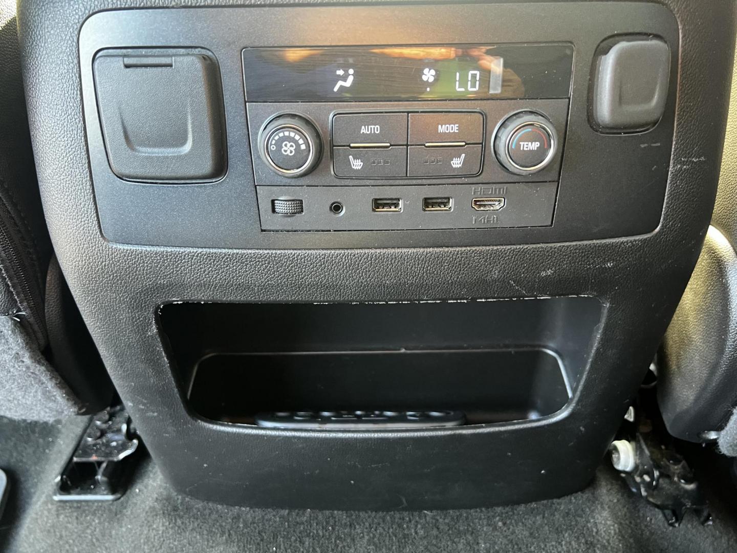 2017 Gray /Black Chevrolet Suburban Premier 4WD (1GNSKJKCXHR) with an 5.3L V8 OHV 16V engine, 6-Speed Automatic transmission, located at 547 E. Main St., Orwell, OH, 44076, (440) 437-5893, 41.535435, -80.847855 - Photo#43