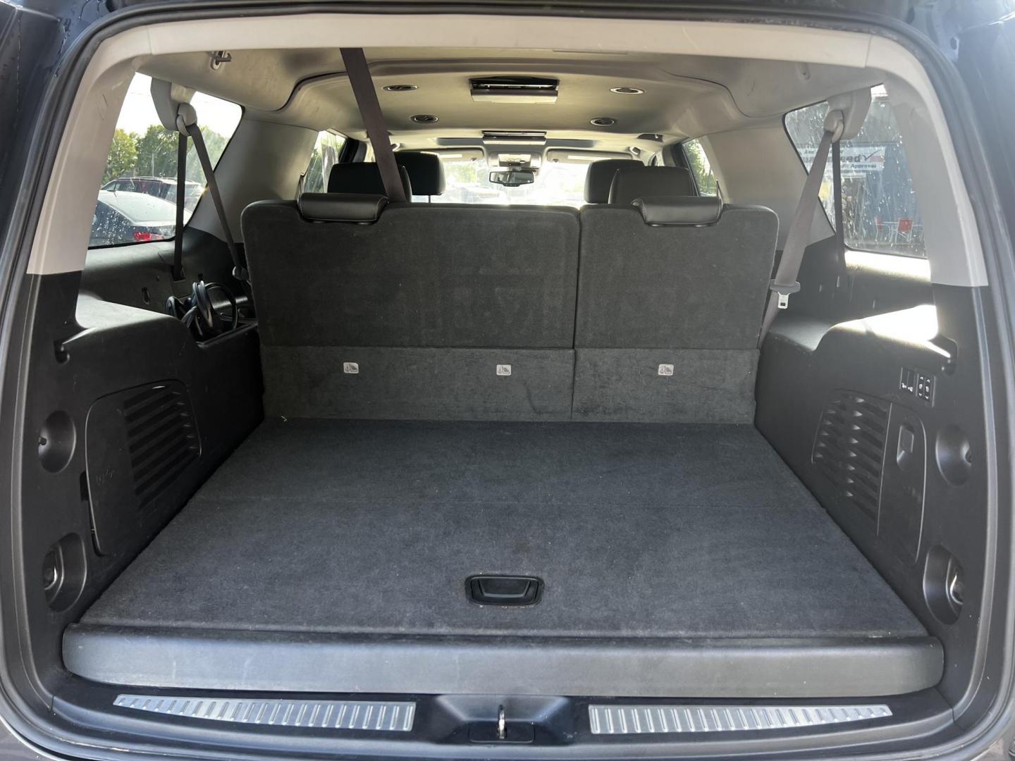 2017 Gray /Black Chevrolet Suburban Premier 4WD (1GNSKJKCXHR) with an 5.3L V8 OHV 16V engine, 6-Speed Automatic transmission, located at 547 E. Main St., Orwell, OH, 44076, (440) 437-5893, 41.535435, -80.847855 - Photo#48