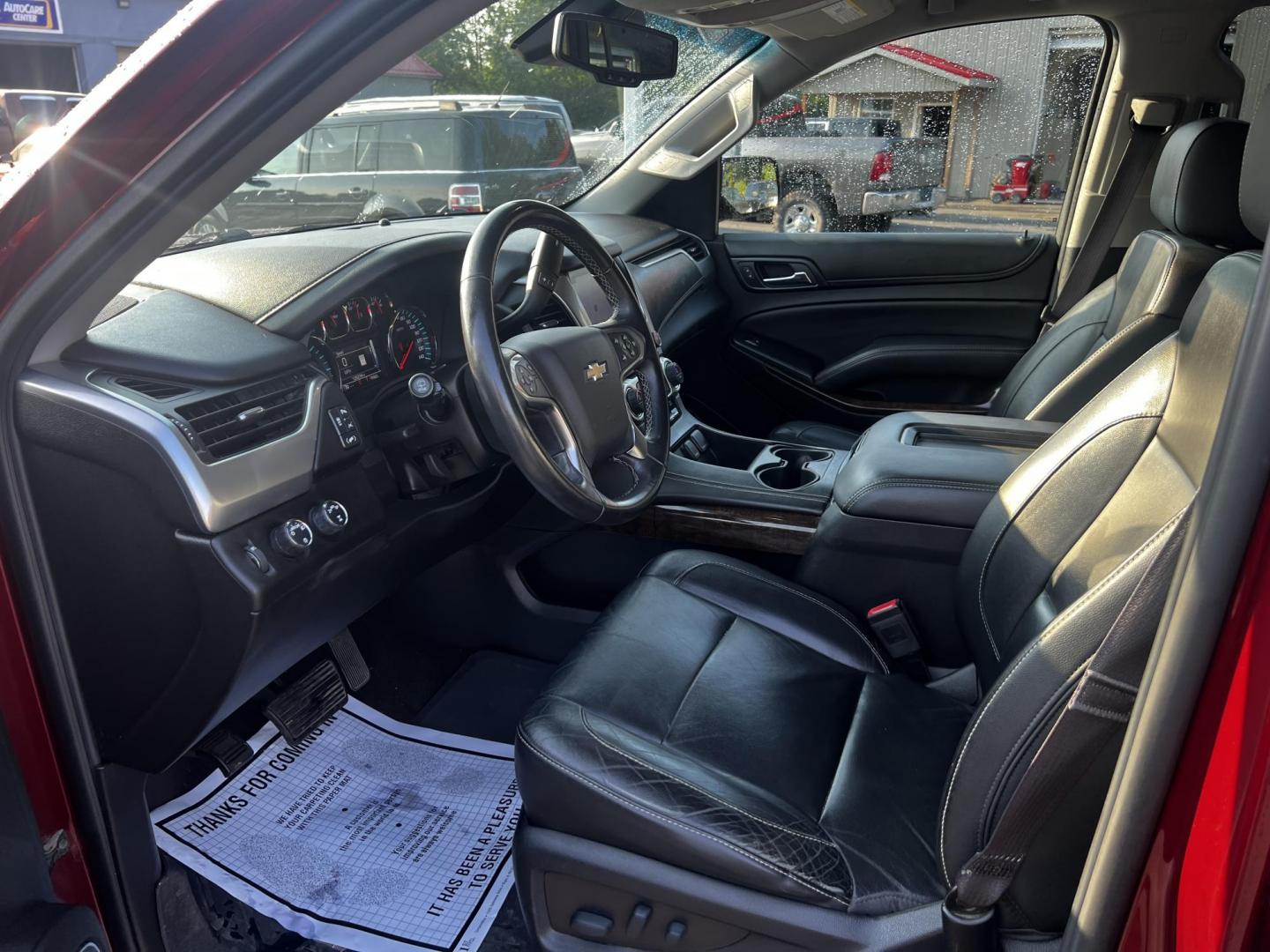 2017 /Black Chevrolet Tahoe LT 4WD (1GNSKBKC2HR) with an 5.3L V8 OHV 16V engine, 6A transmission, located at 547 E. Main St., Orwell, OH, 44076, (440) 437-5893, 41.535435, -80.847855 - Photo#15