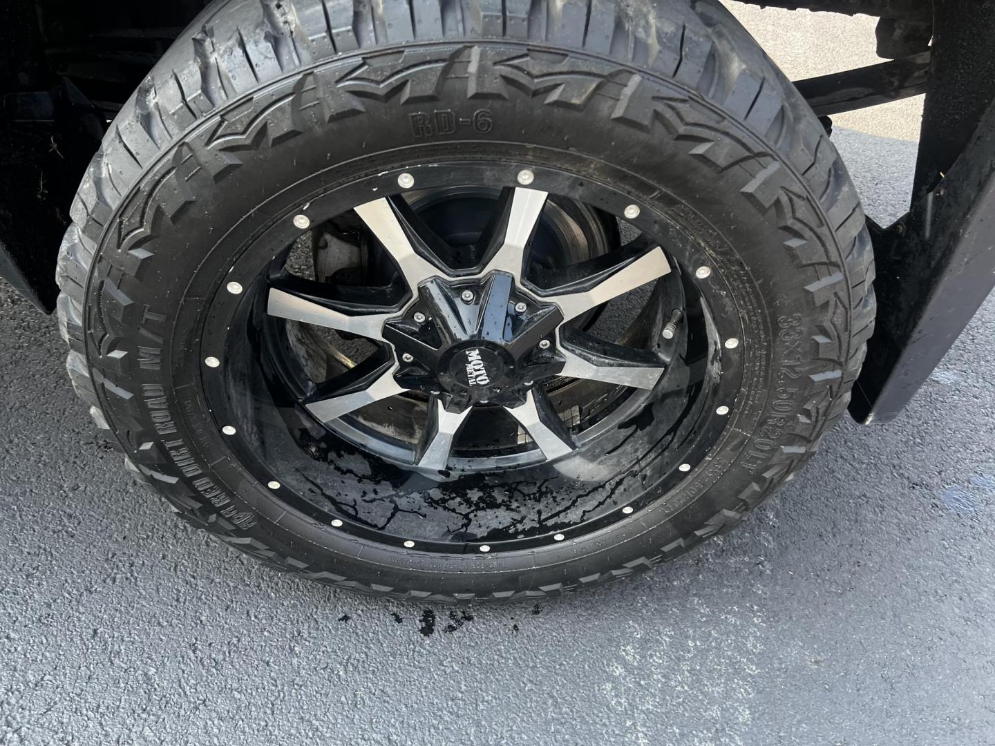 2016 Black /Gray Chevrolet Silverado 1500 Work Truck Short Box 4WD (1GCNKNEC3GZ) with an 5.3L V8 engine, 6A transmission, located at 11115 Chardon Rd. , Chardon, OH, 44024, (440) 214-9705, 41.580246, -81.241943 - Photo#12
