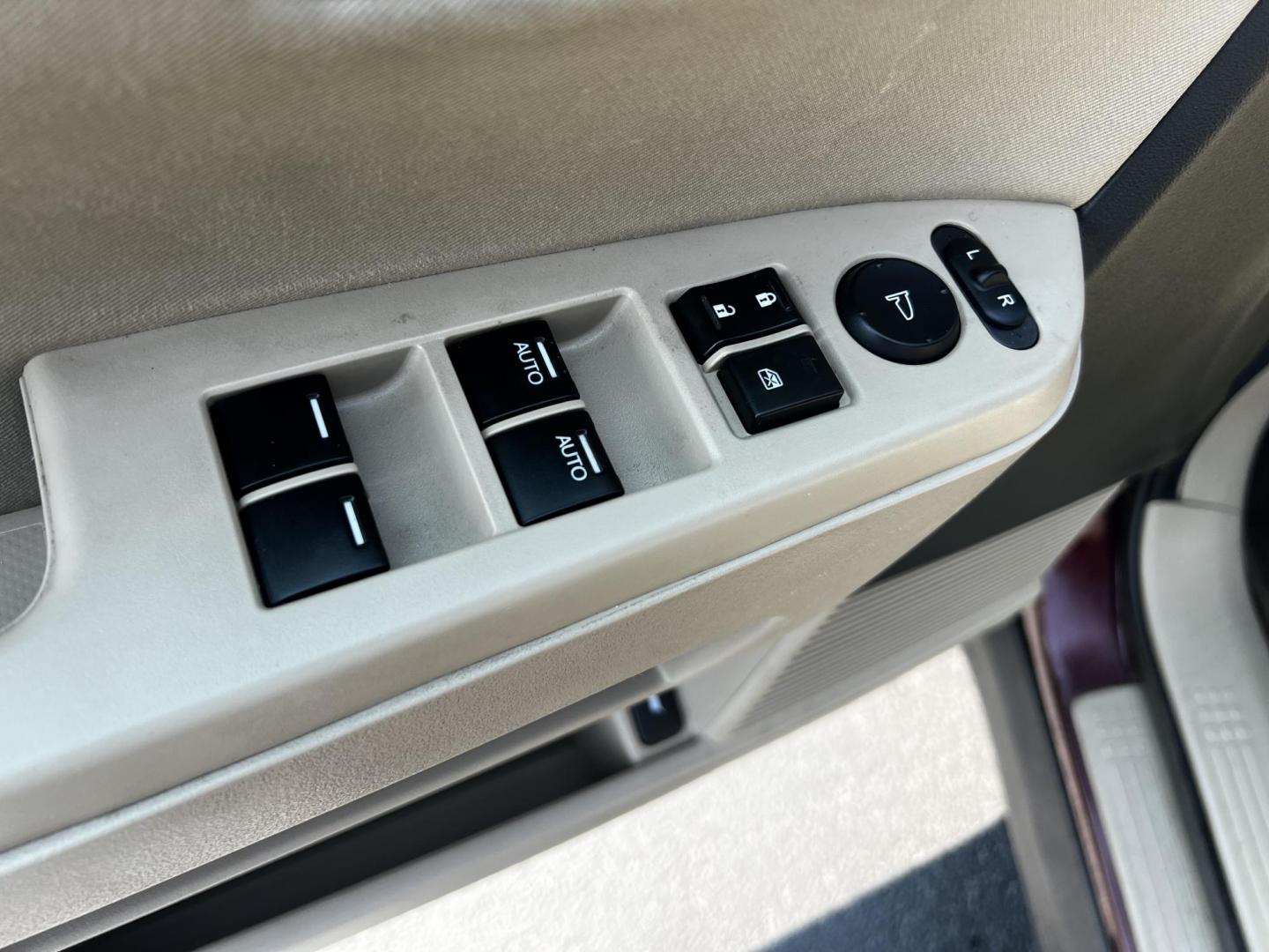 2013 Red /Tan Honda Pilot EX 4WD 5-Spd AT (5FNYF4H45DB) with an 3.5L V6 SOHC 24V engine, 5-Speed Automatic transmission, located at 11115 Chardon Rd. , Chardon, OH, 44024, (440) 214-9705, 41.580246, -81.241943 - Photo#17