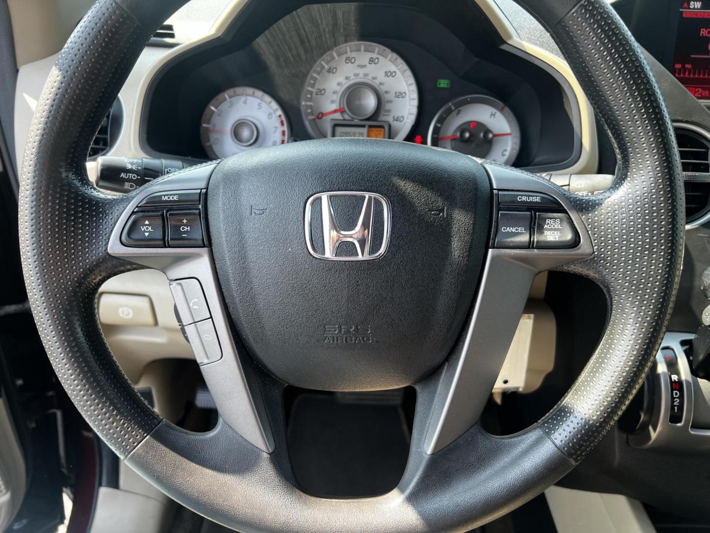 2013 Red /Tan Honda Pilot EX 4WD 5-Spd AT (5FNYF4H45DB) with an 3.5L V6 SOHC 24V engine, 5-Speed Automatic transmission, located at 11115 Chardon Rd. , Chardon, OH, 44024, (440) 214-9705, 41.580246, -81.241943 - Photo#27