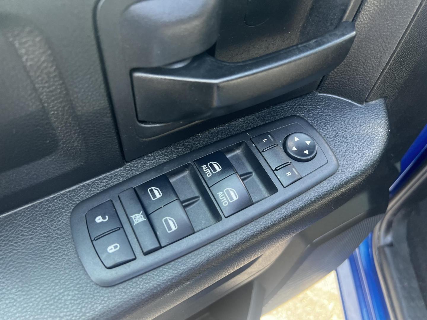 2018 Blue /Black RAM 1500 Express Quad Cab 4WD (1C6RR7FT4JS) with an 5.7L V8 OHV 16V engine, 8A transmission, located at 547 E. Main St., Orwell, OH, 44076, (440) 437-5893, 41.535435, -80.847855 - This 2018 Ram 1500 Express Quad Cab 4WD is a robust pickup truck powered by a 5.7L HEMI V8 engine, delivering 395 horsepower and paired with an 8-speed automatic transmission. This combination ensures strong performance and an 8,000-pound towing capacity, suitable for both work and recreational need - Photo#17