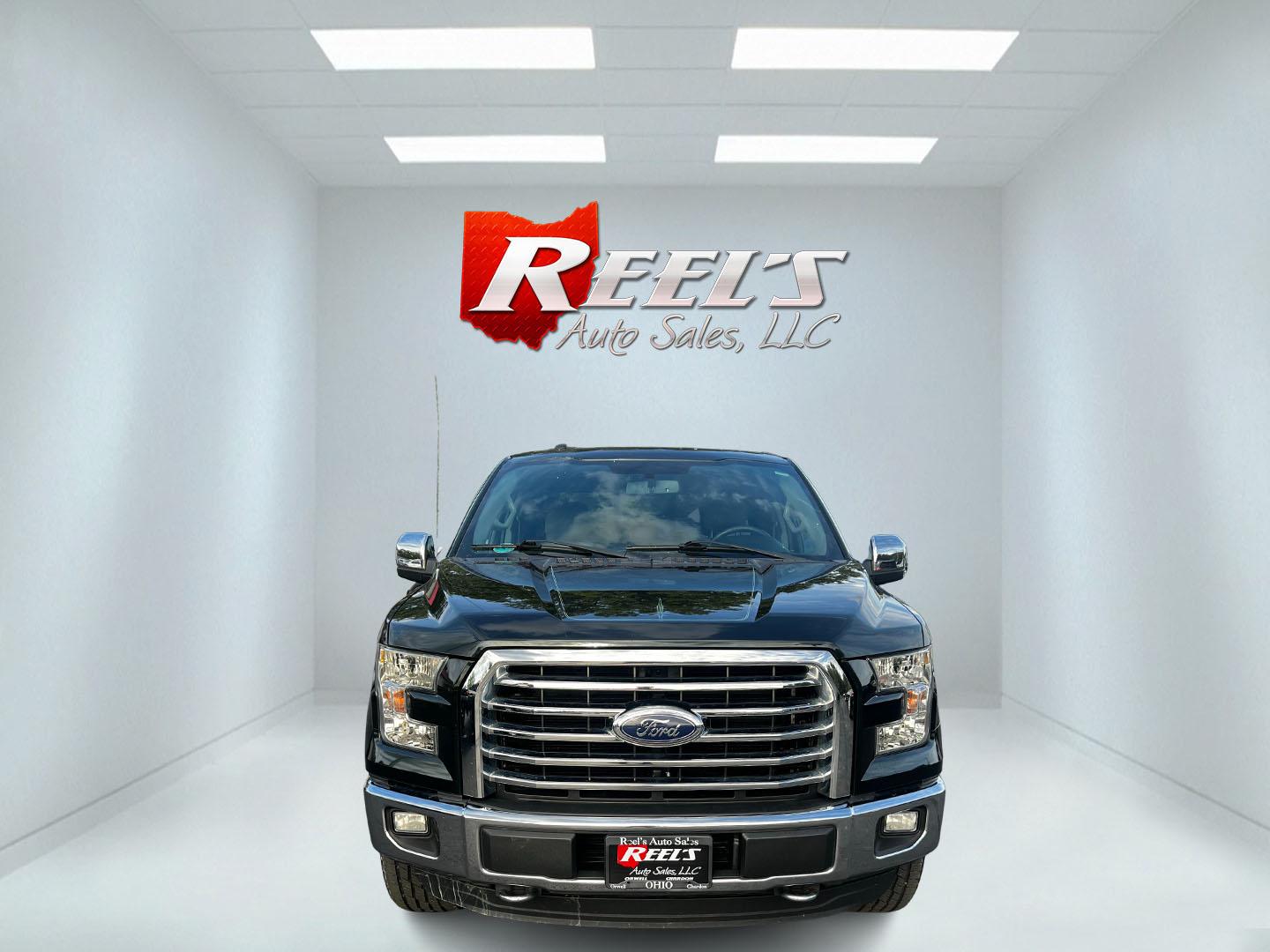 2016 Green /Gray Ford F-150 XLT SuperCab 6.5-ft. 4WD (1FTFX1EG1GF) with an 3.5L V6 DOHC 24V TWIN TURBO engine, 6 Speed Auto transmission, located at 11115 Chardon Rd. , Chardon, OH, 44024, (440) 214-9705, 41.580246, -81.241943 - This 2016 Ford F-150 XLT SuperCab 4WD is a powerhouse in the pickup truck segment, equipped with a 3.5-liter Twin Turbo EcoBoost V6 engine that produces 365 horsepower and 420 lb-ft of torque, enabling a 0-60 mph time of just 5.8 seconds and towing capacity of up to 10,600 pounds. Complemented by a - Photo#1
