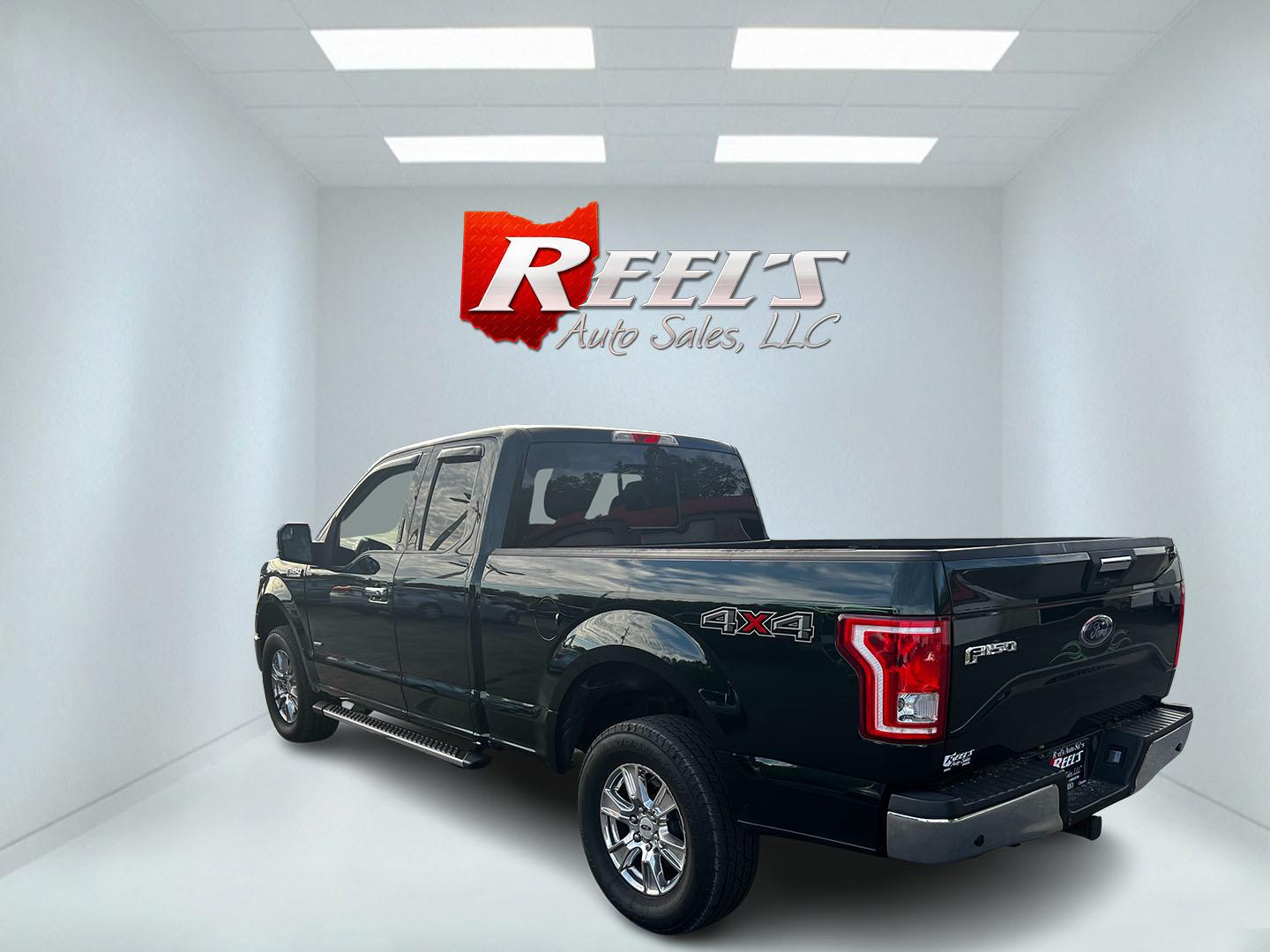 2016 Green /Gray Ford F-150 XLT SuperCab 6.5-ft. 4WD (1FTFX1EG1GF) with an 3.5L V6 DOHC 24V TWIN TURBO engine, 6 Speed Auto transmission, located at 11115 Chardon Rd. , Chardon, OH, 44024, (440) 214-9705, 41.580246, -81.241943 - This 2016 Ford F-150 XLT SuperCab 4WD is a powerhouse in the pickup truck segment, equipped with a 3.5-liter Twin Turbo EcoBoost V6 engine that produces 365 horsepower and 420 lb-ft of torque, enabling a 0-60 mph time of just 5.8 seconds and towing capacity of up to 10,600 pounds. Complemented by a - Photo#7