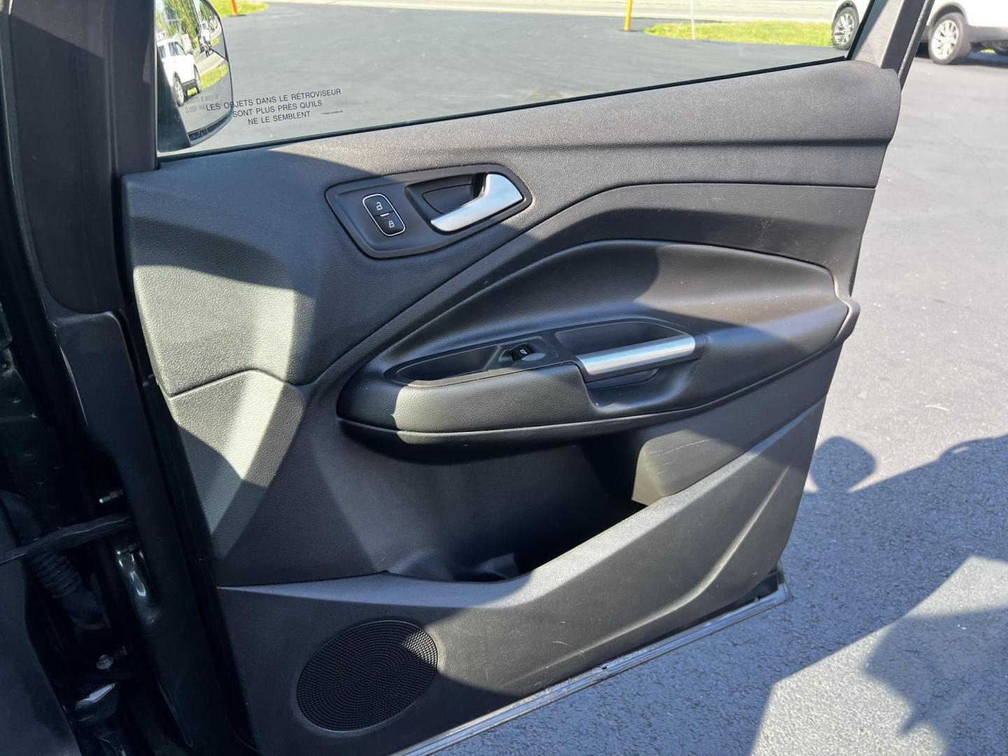 2018 Gray /Black Ford Escape SE 4WD (1FMCU9GD0JU) with an 1.5L I4 DOHC 16V TURBO engine, 6 Speed Auto transmission, located at 547 E. Main St., Orwell, OH, 44076, (440) 437-5893, 41.535435, -80.847855 - This 2018 Ford Escape SE 4WD is a compact SUV designed for efficiency and comfort, powered by a 1.5-liter turbocharged I4 EcoBoost engine, paired with a 6-speed automatic transmission, achieving an impressive 28 MPG on the highway. This Escape incorporates Auto Start Stop technology to enhance fuel - Photo#40