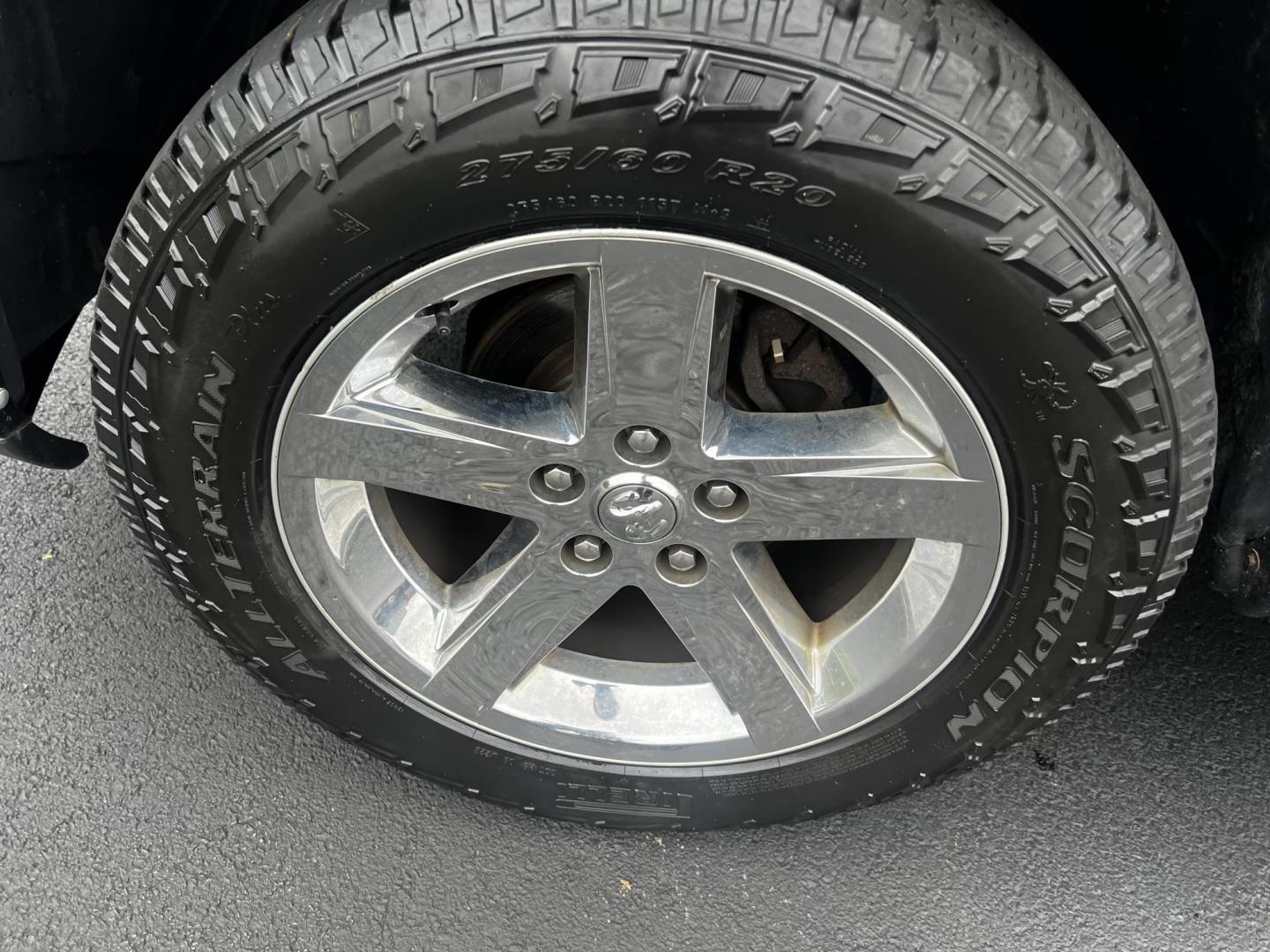 2014 Black /Black RAM 1500 Express Crew Cab SWB 4WD (1C6RR7KT6ES) with an 5.7L V8 OHV 16V engine, 6-Speed Automatic transmission, located at 11115 Chardon Rd. , Chardon, OH, 44024, (440) 214-9705, 41.580246, -81.241943 - Photo#16