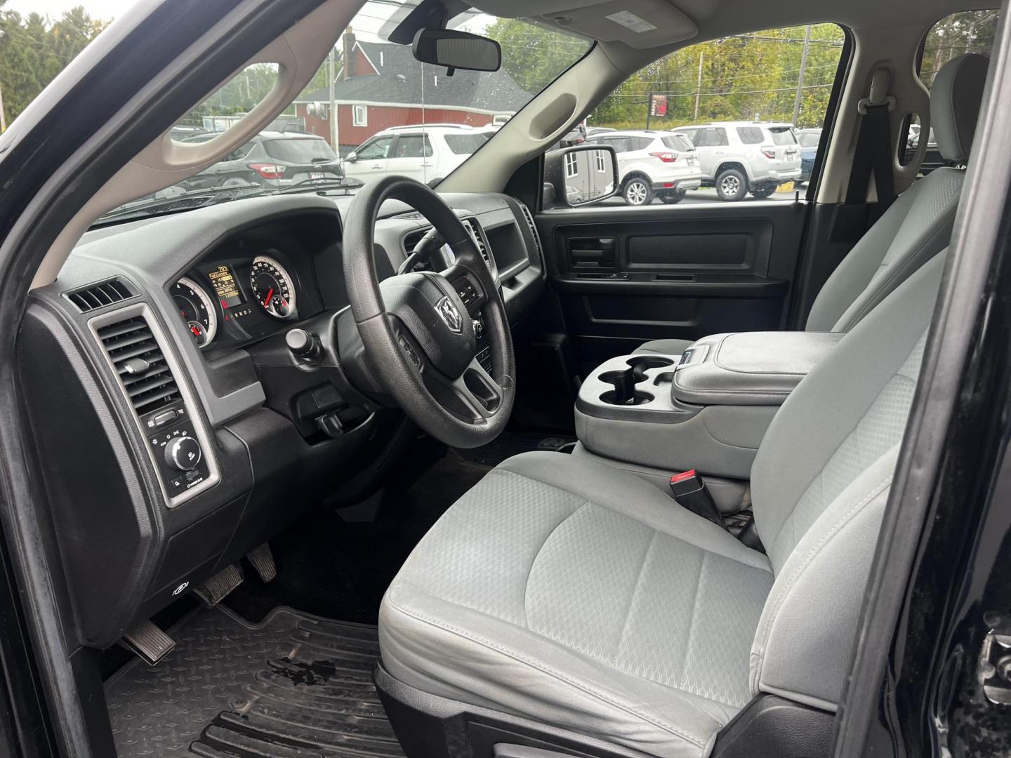 2014 Black /Black RAM 1500 Express Crew Cab SWB 4WD (1C6RR7KT6ES) with an 5.7L V8 OHV 16V engine, 6-Speed Automatic transmission, located at 11115 Chardon Rd. , Chardon, OH, 44024, (440) 214-9705, 41.580246, -81.241943 - Photo#18