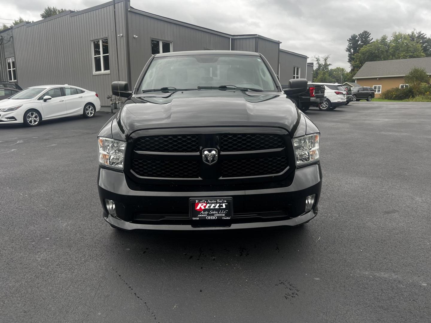 2014 Black /Black RAM 1500 Express Crew Cab SWB 4WD (1C6RR7KT6ES) with an 5.7L V8 OHV 16V engine, 6-Speed Automatic transmission, located at 11115 Chardon Rd. , Chardon, OH, 44024, (440) 214-9705, 41.580246, -81.241943 - Photo#2