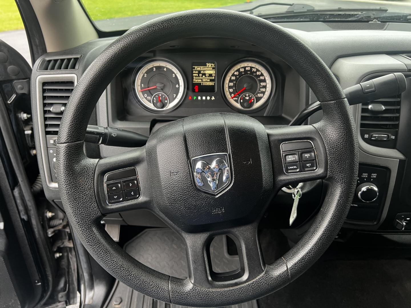 2014 Black /Black RAM 1500 Express Crew Cab SWB 4WD (1C6RR7KT6ES) with an 5.7L V8 OHV 16V engine, 6-Speed Automatic transmission, located at 11115 Chardon Rd. , Chardon, OH, 44024, (440) 214-9705, 41.580246, -81.241943 - Photo#25