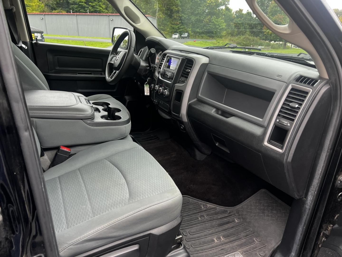 2014 Black /Black RAM 1500 Express Crew Cab SWB 4WD (1C6RR7KT6ES) with an 5.7L V8 OHV 16V engine, 6-Speed Automatic transmission, located at 11115 Chardon Rd. , Chardon, OH, 44024, (440) 214-9705, 41.580246, -81.241943 - Photo#34