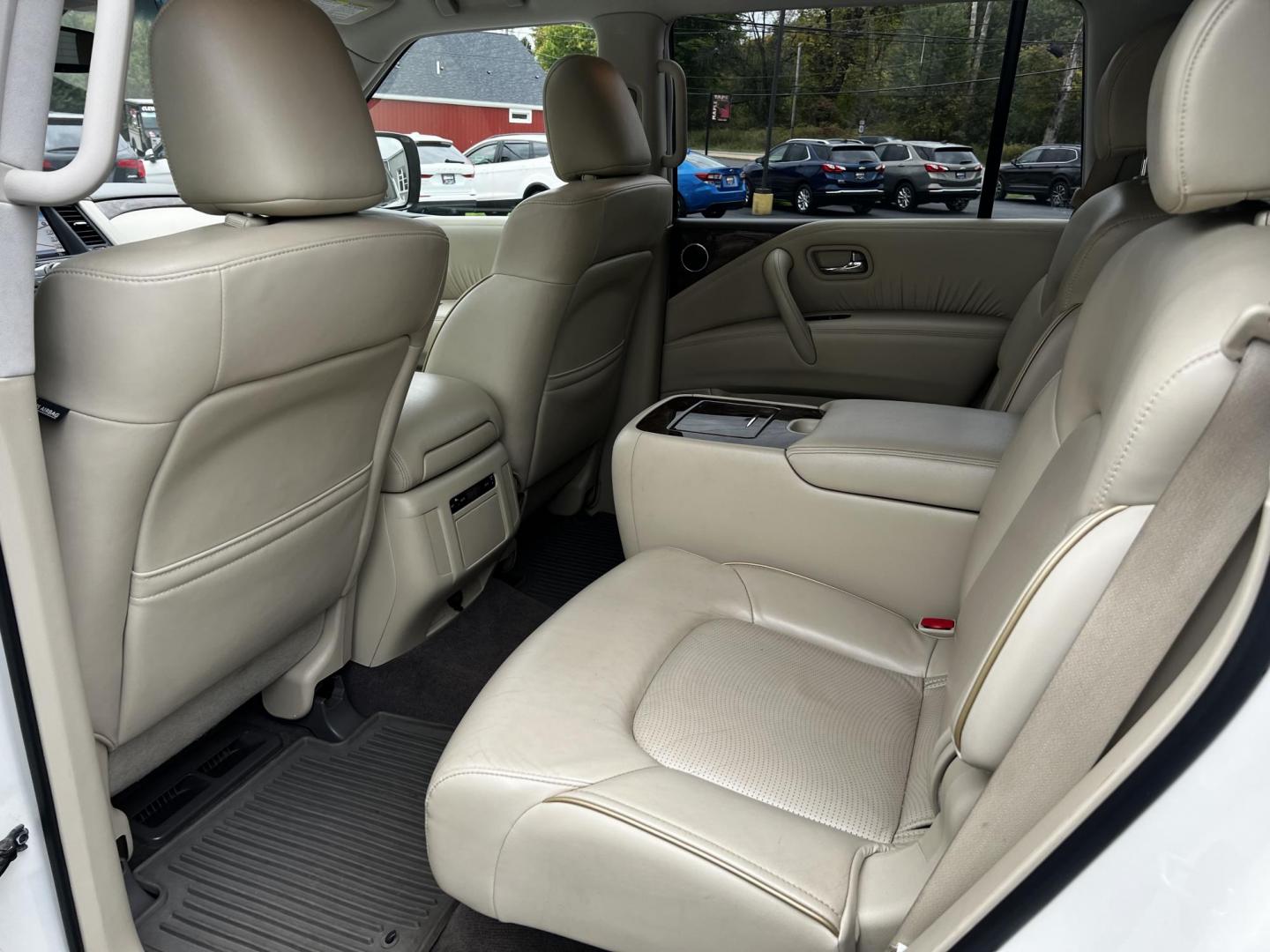 2017 White /Tan Infiniti QX80 Base 4WD (JN8AZ2NE3H9) with an 5.6L V8 DOHC 32V engine, 7A transmission, located at 11115 Chardon Rd. , Chardon, OH, 44024, (440) 214-9705, 41.580246, -81.241943 - Photo#38