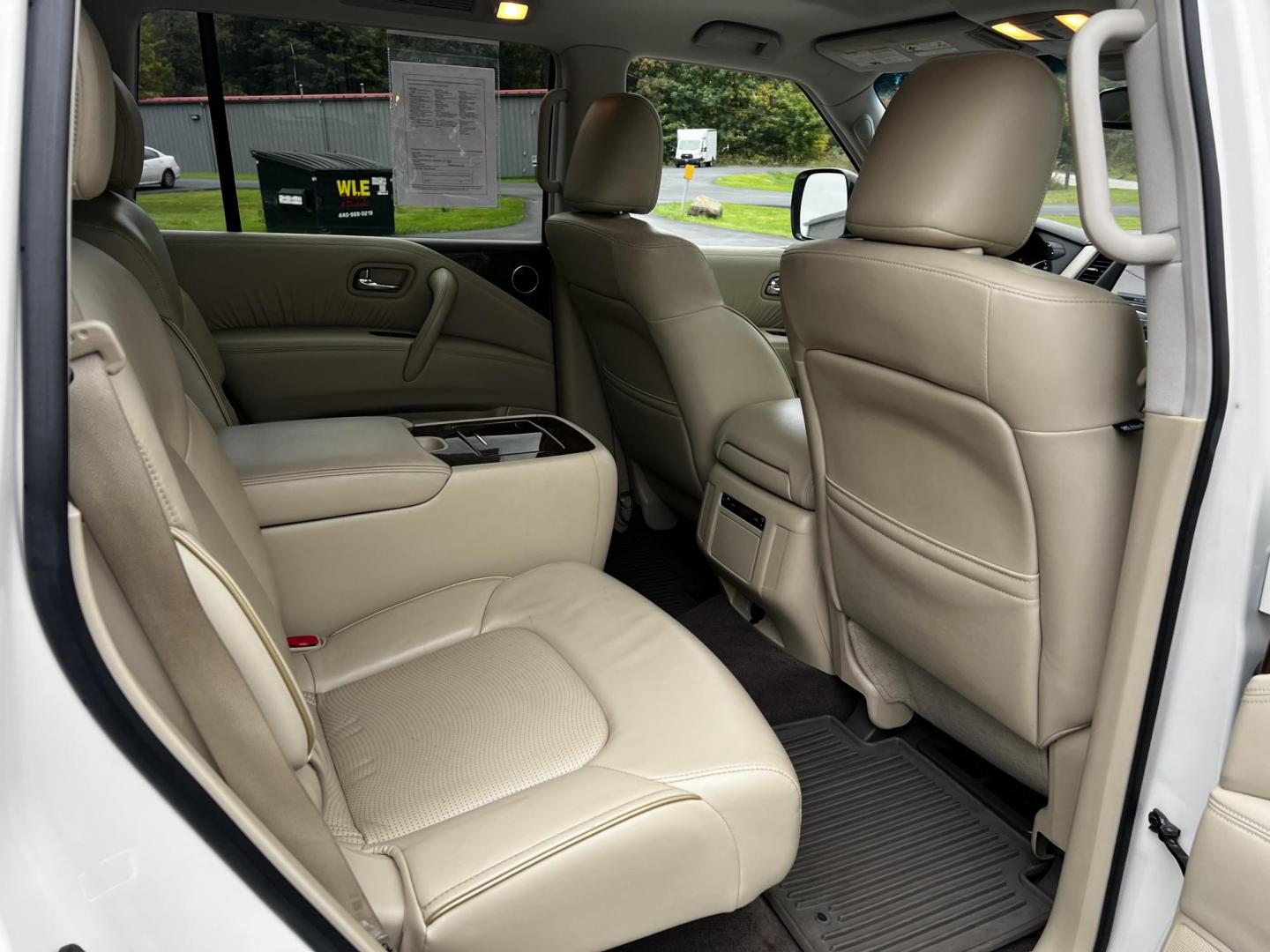 2017 White /Tan Infiniti QX80 Base 4WD (JN8AZ2NE3H9) with an 5.6L V8 DOHC 32V engine, 7A transmission, located at 11115 Chardon Rd. , Chardon, OH, 44024, (440) 214-9705, 41.580246, -81.241943 - Photo#45