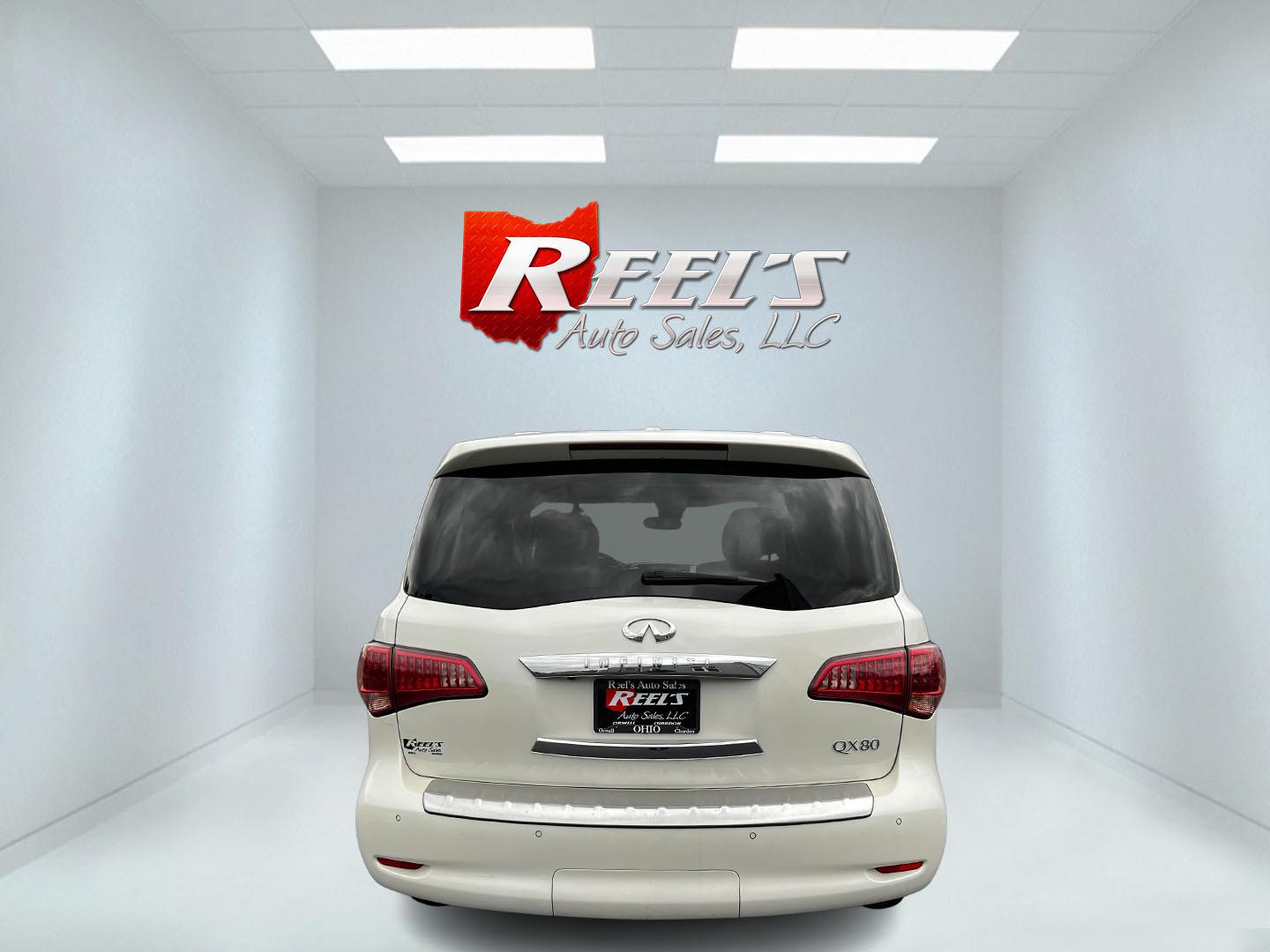 2017 White /Tan Infiniti QX80 Base 4WD (JN8AZ2NE3H9) with an 5.6L V8 DOHC 32V engine, 7A transmission, located at 11115 Chardon Rd. , Chardon, OH, 44024, (440) 214-9705, 41.580246, -81.241943 - Photo#6