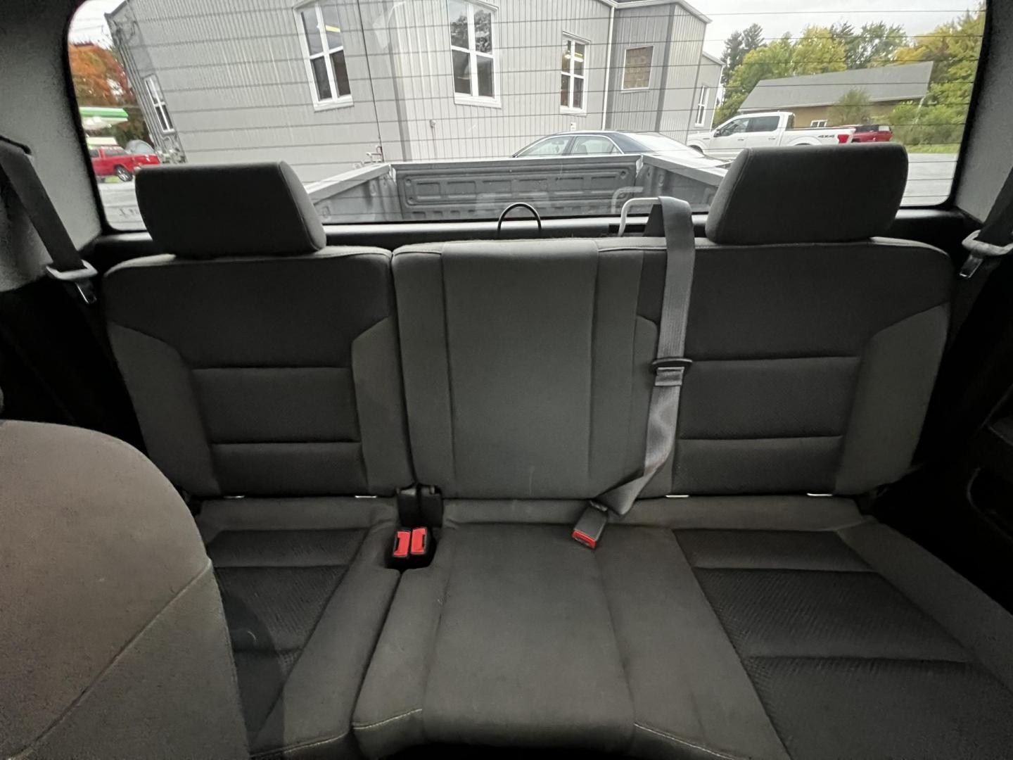 2016 White /Black Chevrolet Silverado 1500 LT Z71 Double Cab 4WD (1GCVKRECXGZ) with an 5.3L V8 OHV 16V engine, 6 Speed Auto transmission, located at 11115 Chardon Rd. , Chardon, OH, 44024, (440) 214-9705, 41.580246, -81.241943 - This 2016 Chevrolet Silverado LT Z71 Double Cab 4WD is a robust and versatile pickup truck, powered by a 5.3-liter Vortec V8 engine paired with a 6-speed automatic transmission, providing reliable performance and a towing capacity of 9,200 pounds. This model is well-equipped with modern amenities su - Photo#31