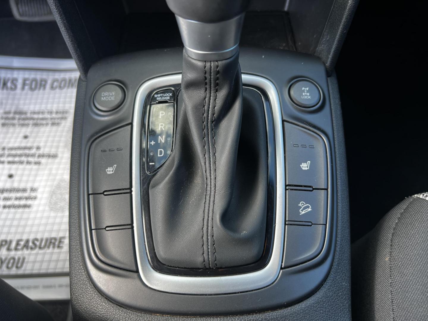 2019 White /Black Hyundai Kona SEL AWD (KM8K2CAA7KU) with an 2.0L I4 DOHC 16V engine, 6 Speed Automatic transmission, located at 547 E. Main St., Orwell, OH, 44076, (440) 437-5893, 41.535435, -80.847855 - This One Owner 2019 Hyundai Kona SEL AWD is a compact SUV that combines efficiency, safety, and technology features. Powered by a 2.0-liter I4 Atkinson engine coupled with a 6-speed automatic transmission, it delivers a commendable fuel efficiency of approximately 30 MPG on the highway. It is equipp - Photo#26
