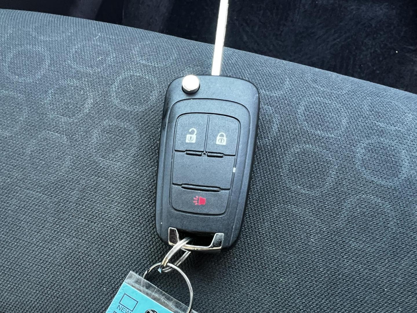 2016 Silver /Black Chevrolet Trax LS FWD (KL7CJKSB9GB) with an 1.4L I4 DOHC 16V Turbo engine, 6A transmission, located at 547 E. Main St., Orwell, OH, 44076, (440) 437-5893, 41.535435, -80.847855 - Photo#36