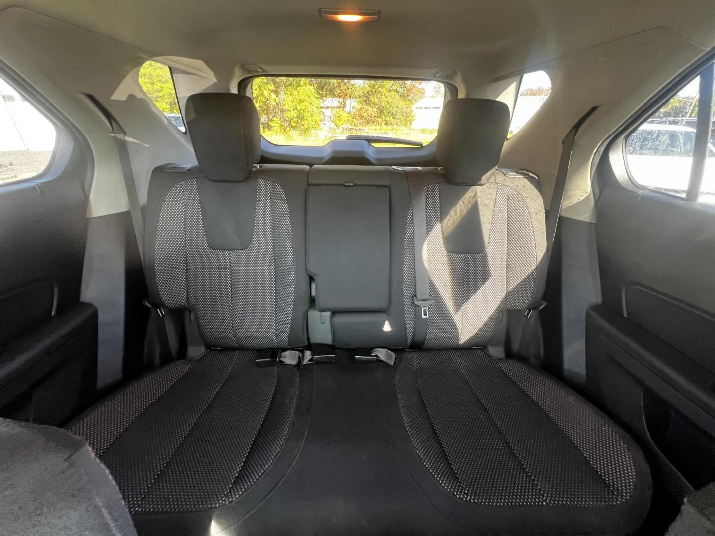 2014 Blue /Black Chevrolet Equinox 1LT AWD (2GNFLFEK2E6) with an 2.4L I4 DOHC 16V engine, 6-Speed Automatic transmission, located at 547 E. Main St., Orwell, OH, 44076, (440) 437-5893, 41.535435, -80.847855 - Photo#25