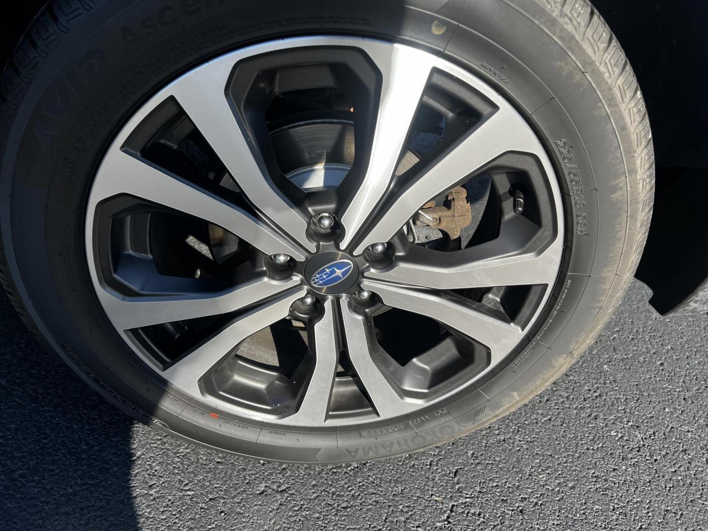 2022 Blue /Gray Subaru Forester Limited (JF2SKAPC3NH) with an 2.5L H4 SOHC 16V engine, Automatic transmission, located at 11115 Chardon Rd. , Chardon, OH, 44024, (440) 214-9705, 41.580246, -81.241943 - Photo#12