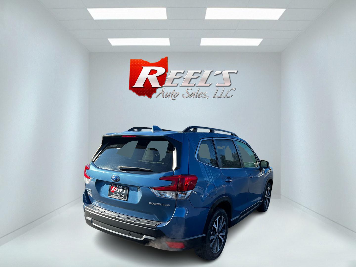 2022 Blue /Gray Subaru Forester Limited (JF2SKAPC3NH) with an 2.5L H4 SOHC 16V engine, Automatic transmission, located at 11115 Chardon Rd. , Chardon, OH, 44024, (440) 214-9705, 41.580246, -81.241943 - Photo#5