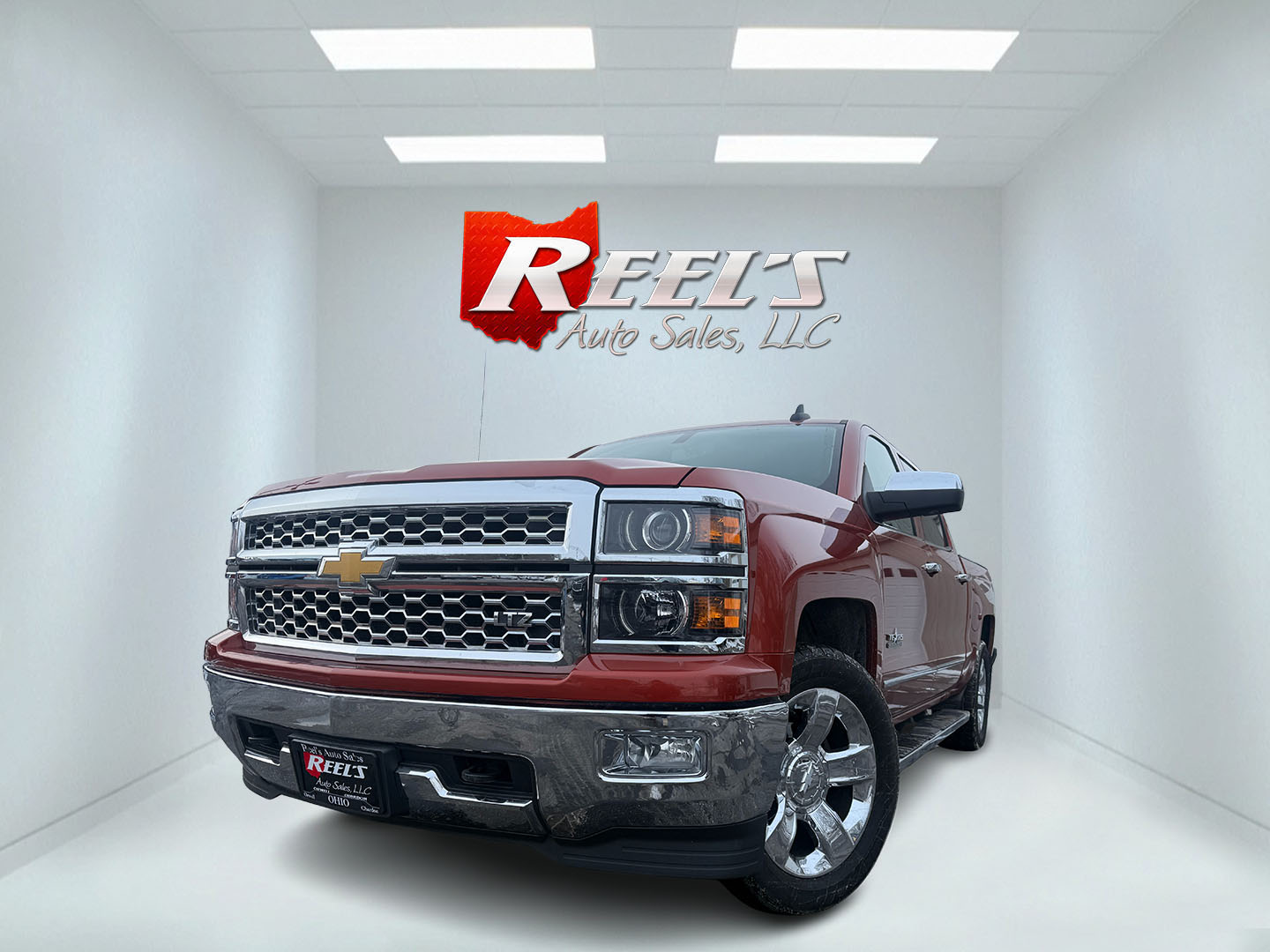 photo of 2015 Chevrolet Silverado 1500 LTZ Crew Cab 4WD