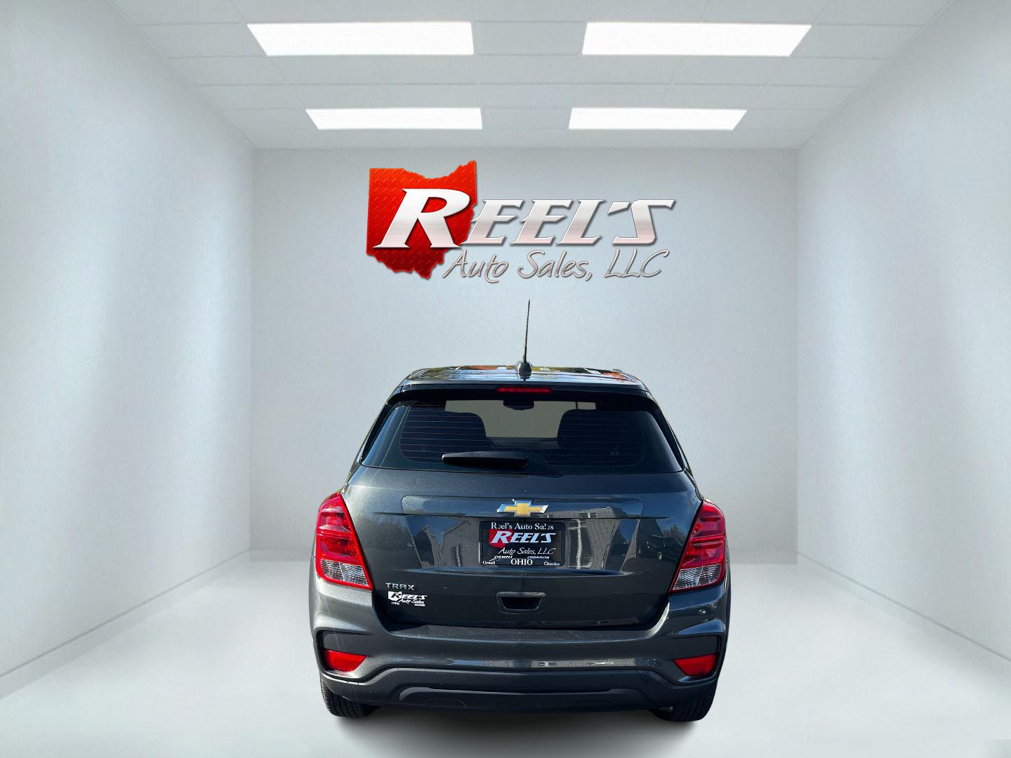 2020 Gray /Black Chevrolet Trax LS FWD (3GNCJKSB9LL) with an 1.4L I4 DOHC 16V TURBO engine, 6A transmission, located at 547 E. Main St., Orwell, OH, 44076, (440) 437-5893, 41.535435, -80.847855 - This 2020 Chevrolet Trax LS FWD is a compact SUV featuring a 1.4L I4 turbocharged EcoTec engine paired with a 6-speed automatic transmission, delivering an efficient performance with an estimated 31 MPG on the highway. It includes modern technological amenities such as a 7.0" touchscreen with both A - Photo#17
