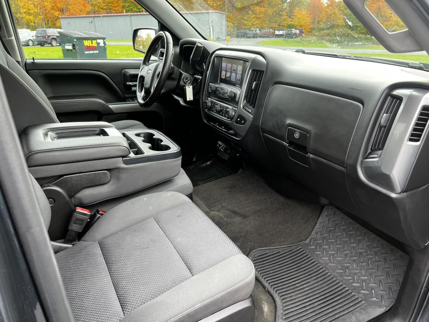 2017 Gray /Black Chevrolet Silverado 1500 LT Double Cab 4WD (1GCVKREC8HZ) with an 5.3L V8 OHV 16V engine, 6 Speed Automatic transmission, located at 547 E. Main St., Orwell, OH, 44076, (440) 437-5893, 41.535435, -80.847855 - Photo#37