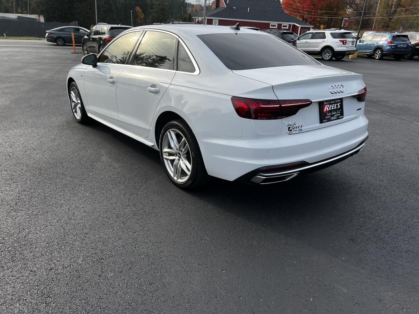2021 White /Brown Audi A4 Premium Plus quattro (WAUEAAF4XMA) with an 2.0L I4 DOHC 16V TURBO engine, 7A transmission, located at 547 E. Main St., Orwell, OH, 44076, (440) 437-5893, 41.535435, -80.847855 - This One Owner 2021 Audi A4 Premium Plus S Line is equipped with a robust 2.0 I4 turbocharged engine and a 7-speed dual-clutch automatic transmission, allowing it to accelerate from 0 to 60 mph in 5.2 seconds, while achieving an impressive 31 MPG on the highway. This model is designed with advanced - Photo#10