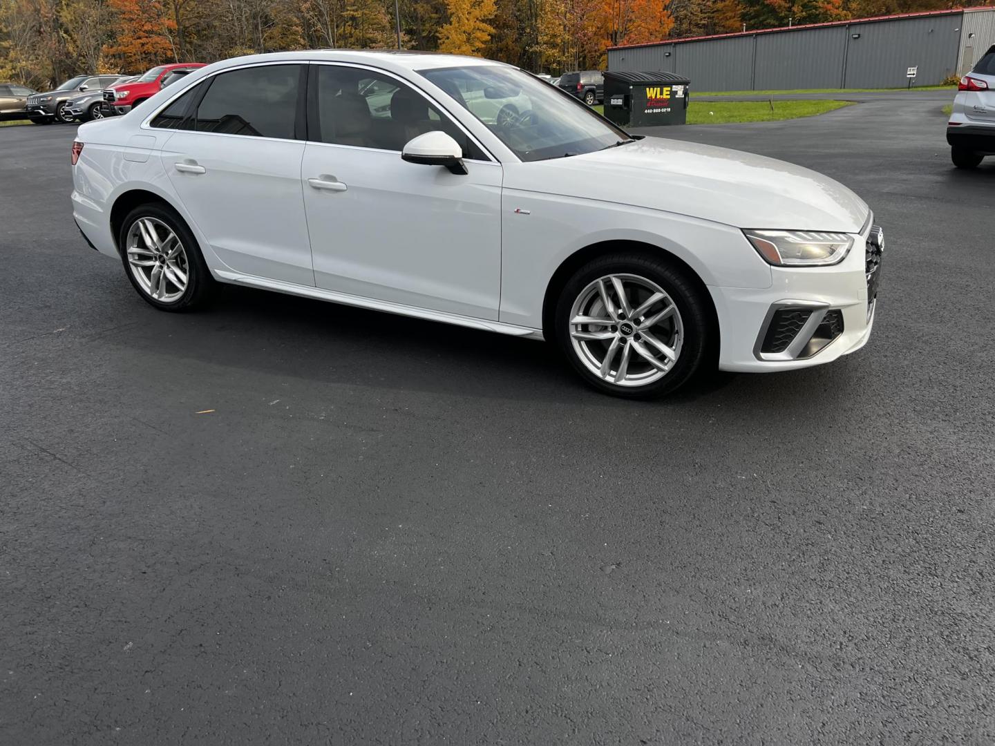 2021 White /Brown Audi A4 Premium Plus quattro (WAUEAAF4XMA) with an 2.0L I4 DOHC 16V TURBO engine, 7A transmission, located at 547 E. Main St., Orwell, OH, 44076, (440) 437-5893, 41.535435, -80.847855 - This One Owner 2021 Audi A4 Premium Plus S Line is equipped with a robust 2.0 I4 turbocharged engine and a 7-speed dual-clutch automatic transmission, allowing it to accelerate from 0 to 60 mph in 5.2 seconds, while achieving an impressive 31 MPG on the highway. This model is designed with advanced - Photo#4