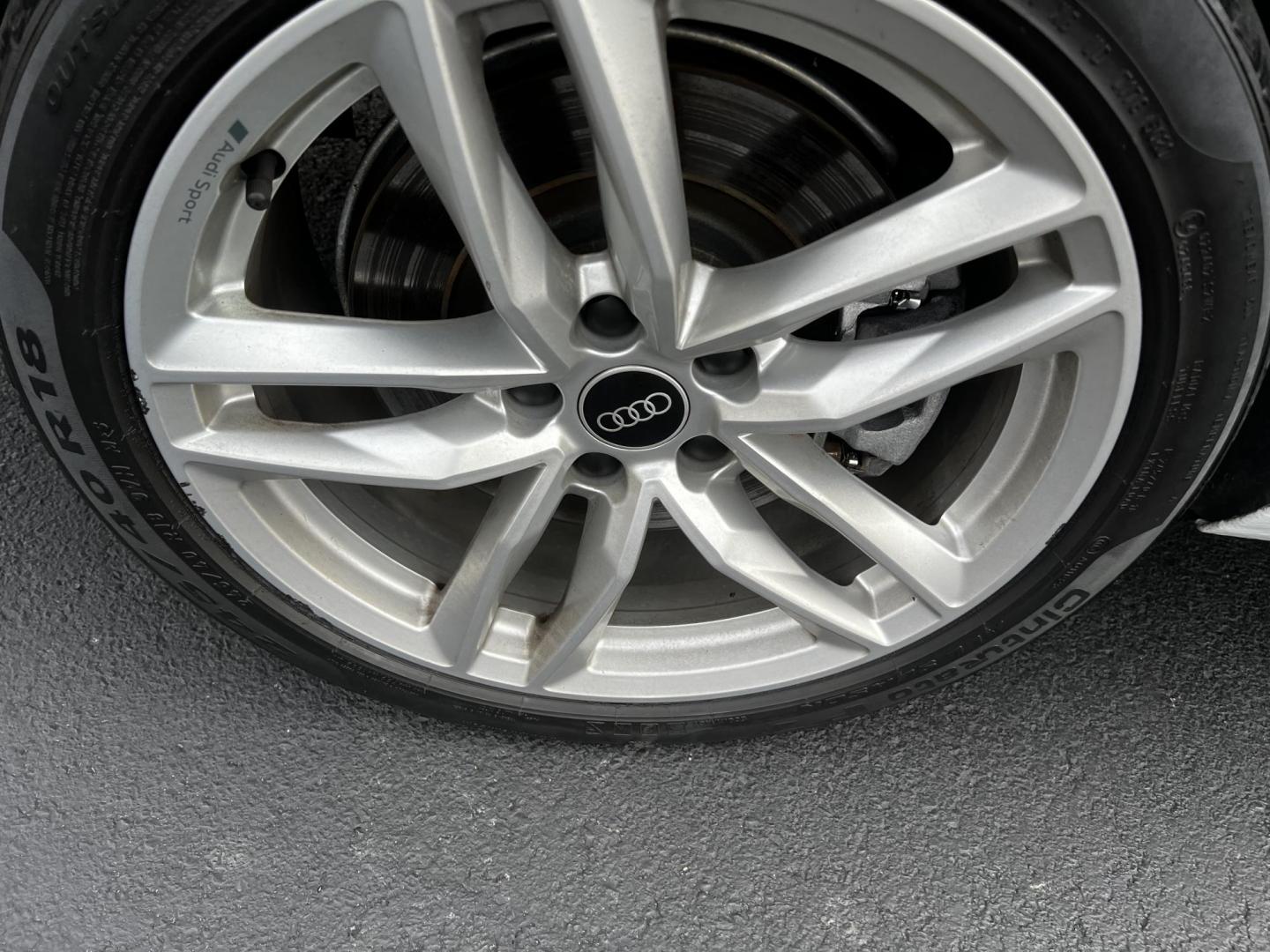 2021 White /Brown Audi A4 Premium Plus quattro (WAUEAAF4XMA) with an 2.0L I4 DOHC 16V TURBO engine, 7A transmission, located at 547 E. Main St., Orwell, OH, 44076, (440) 437-5893, 41.535435, -80.847855 - This One Owner 2021 Audi A4 Premium Plus S Line is equipped with a robust 2.0 I4 turbocharged engine and a 7-speed dual-clutch automatic transmission, allowing it to accelerate from 0 to 60 mph in 5.2 seconds, while achieving an impressive 31 MPG on the highway. This model is designed with advanced - Photo#7