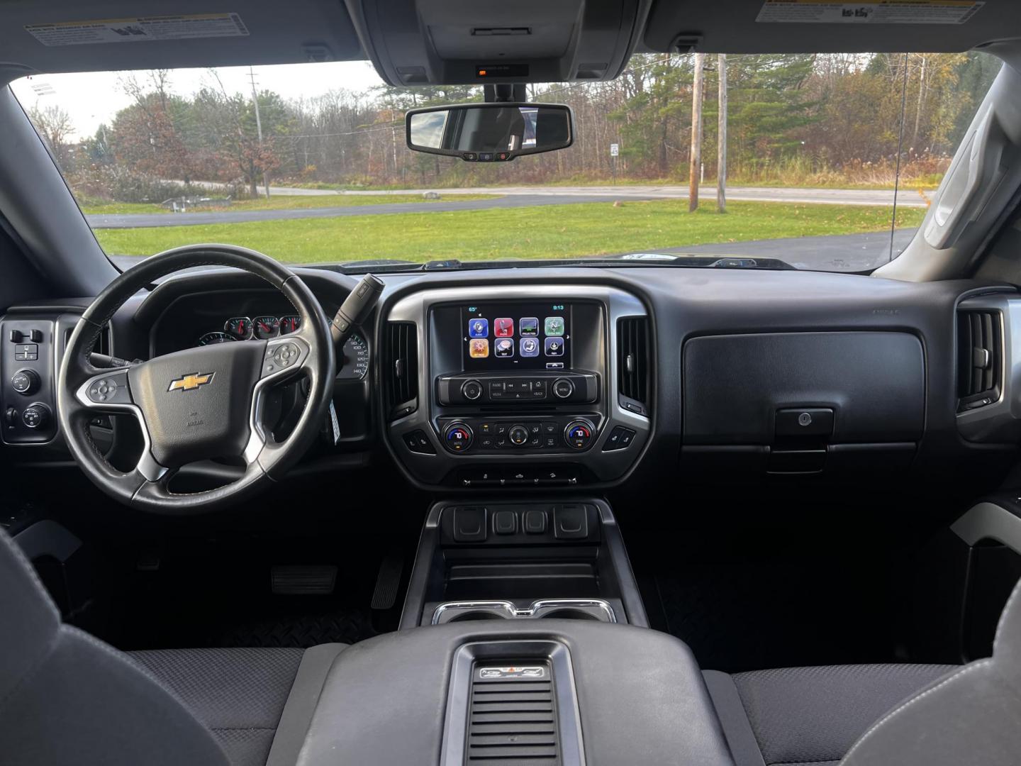 2017 Blue /Black Chevrolet Silverado 1500 LT Z71 Double Cab 4WD (1GCVKREC7HZ) with an 5.3L V8 OHV 16V engine, 6A transmission, located at 547 E. Main St., Orwell, OH, 44076, (440) 437-5893, 41.535435, -80.847855 - Photo#31