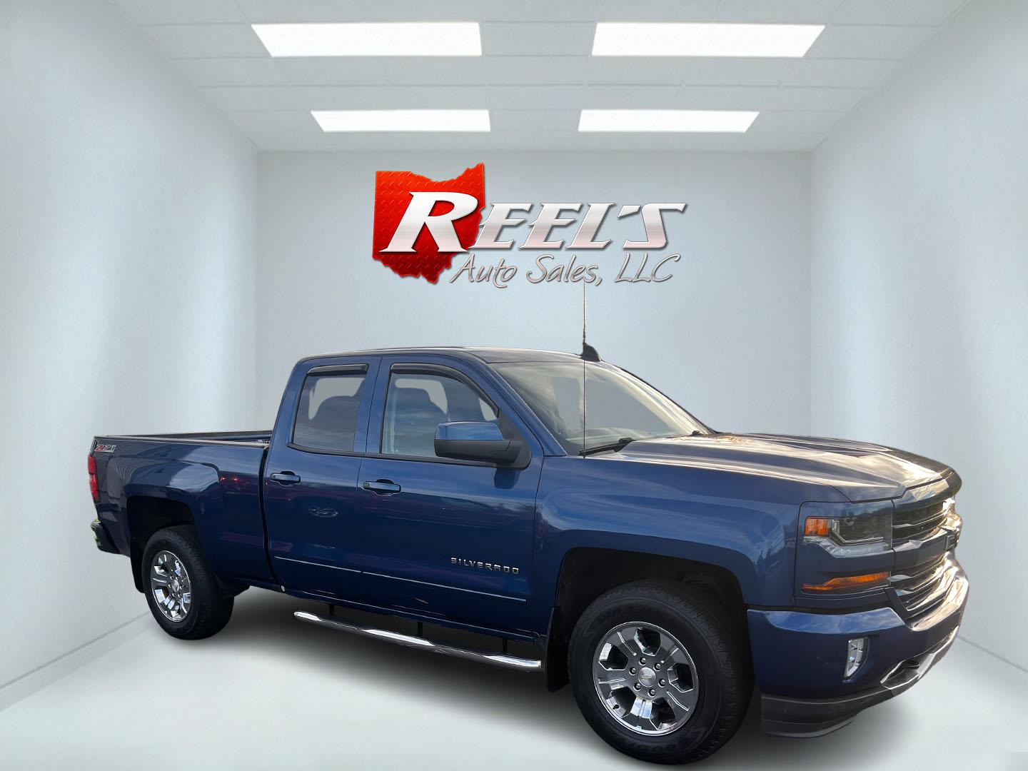 2017 Blue /Black Chevrolet Silverado 1500 LT Z71 Double Cab 4WD (1GCVKREC7HZ) with an 5.3L V8 OHV 16V engine, 6A transmission, located at 547 E. Main St., Orwell, OH, 44076, (440) 437-5893, 41.535435, -80.847855 - Photo#3