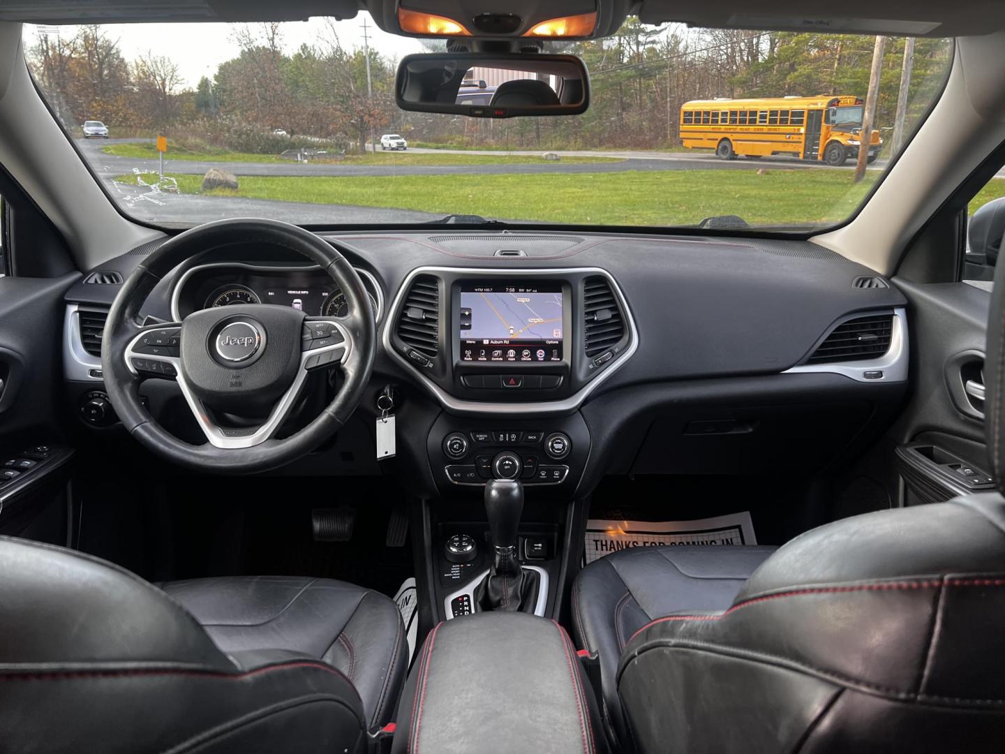 2015 Black /Black Jeep Cherokee Trailhawk 4WD (1C4PJMBS8FW) with an 3.2L V6 DOHC 24V engine, 9-Speed Automatic transmission, located at 11115 Chardon Rd. , Chardon, OH, 44024, (440) 214-9705, 41.580246, -81.241943 - Photo#34