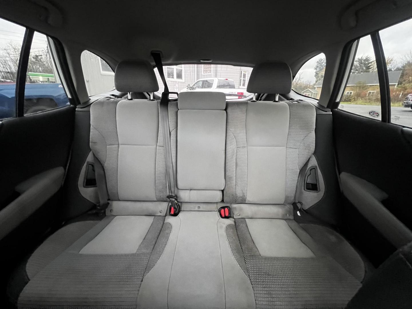 2022 White /Gray Subaru Outback Premium (4S4BTADC0N3) with an 2.5L H4 DOHC 16V engine, Automatic transmission, located at 11115 Chardon Rd. , Chardon, OH, 44024, (440) 214-9705, 41.580246, -81.241943 - This 2022 Subaru Outback Premium is a well-rounded SUV with a focus on comfort, technology, and safety. It features a 2.5L H4 engine with the brand's signature Symmetrical All-Wheel Drive, providing excellent traction and stability. With a highway fuel efficiency of 33 MPG, it balances performance w - Photo#12