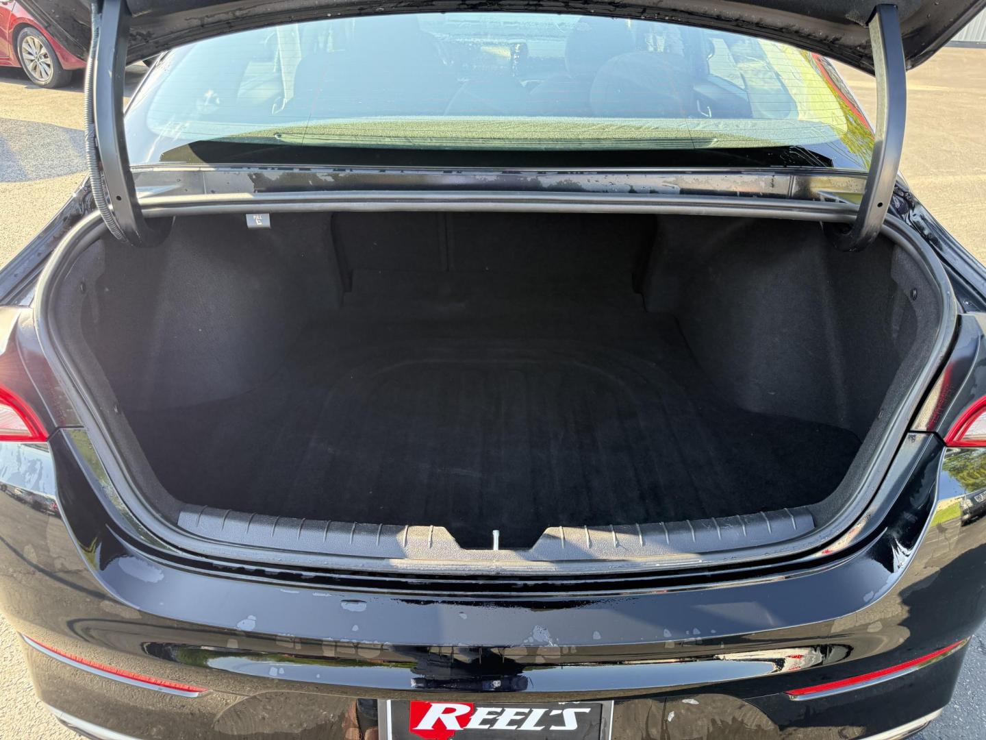 2021 Black /Black Kia K5 LXS (5XXG14J2XMG) with an 1.6L I4 DOHC 16V TURBO engine, 8-Speed Automatic transmission, located at 547 E. Main St., Orwell, OH, 44076, (440) 437-5893, 41.535435, -80.847855 - This 2021 Kia K5 LXS is a midsize sedan that combines style with a range of advanced features. It is powered by a 1.6-liter Turbocharged Inline-4 GDI engine paired with an 8-speed automatic transmission, delivering impressive fuel efficiency of 37 MPG on the highway. This vehicle comes equipped with - Photo#31