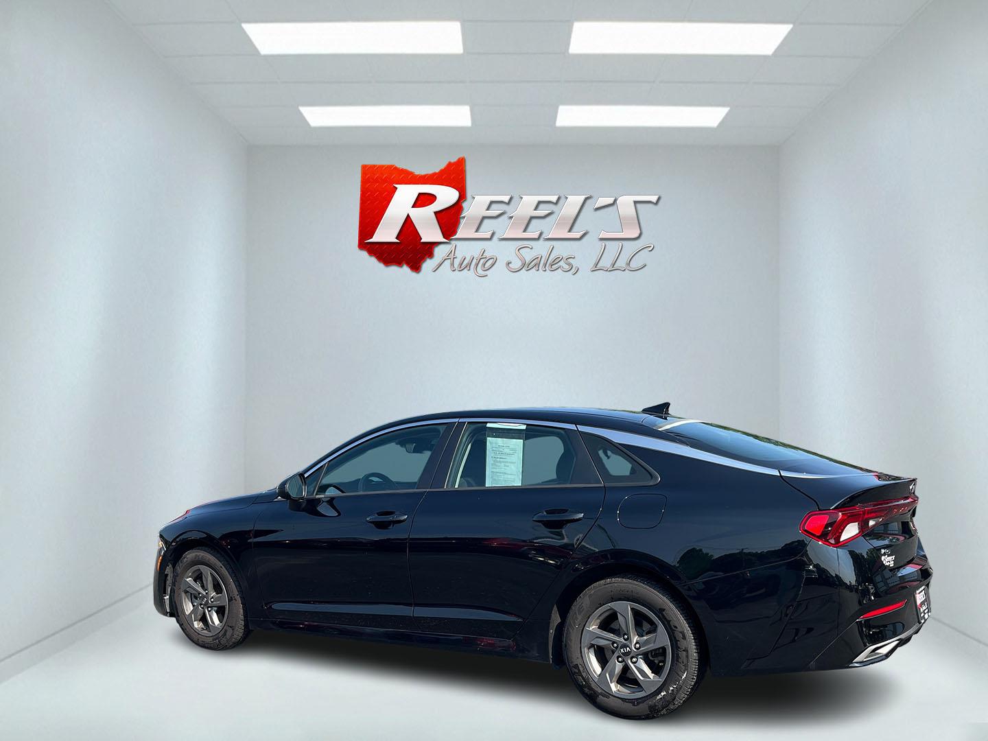 2021 Black /Black Kia K5 LXS (5XXG14J2XMG) with an 1.6L I4 DOHC 16V TURBO engine, 8-Speed Automatic transmission, located at 547 E. Main St., Orwell, OH, 44076, (440) 437-5893, 41.535435, -80.847855 - This 2021 Kia K5 LXS is a midsize sedan that combines style with a range of advanced features. It is powered by a 1.6-liter Turbocharged Inline-4 GDI engine paired with an 8-speed automatic transmission, delivering impressive fuel efficiency of 37 MPG on the highway. This vehicle comes equipped with - Photo#38