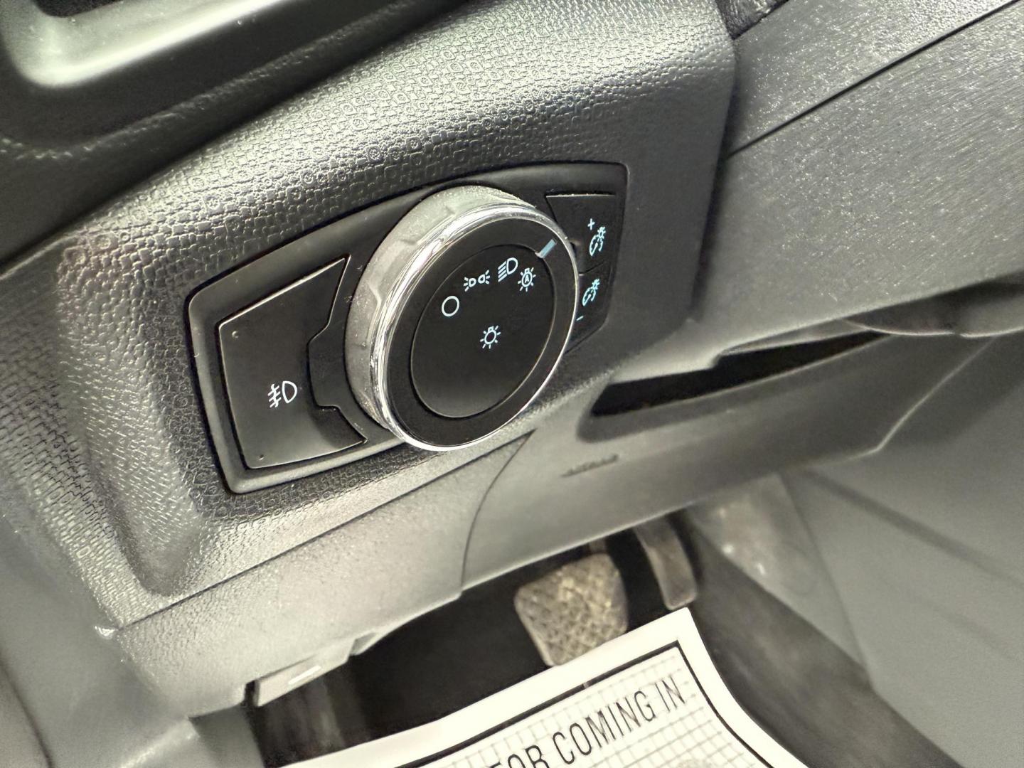 2018 Black /Black Ford EcoSport SE AWD (MAJ6P1UL8JC) with an 2.0L I4 DOHC 16V engine, 6A transmission, located at 11115 Chardon Rd. , Chardon, OH, 44024, (440) 214-9705, 41.580246, -81.241943 - Photo#16