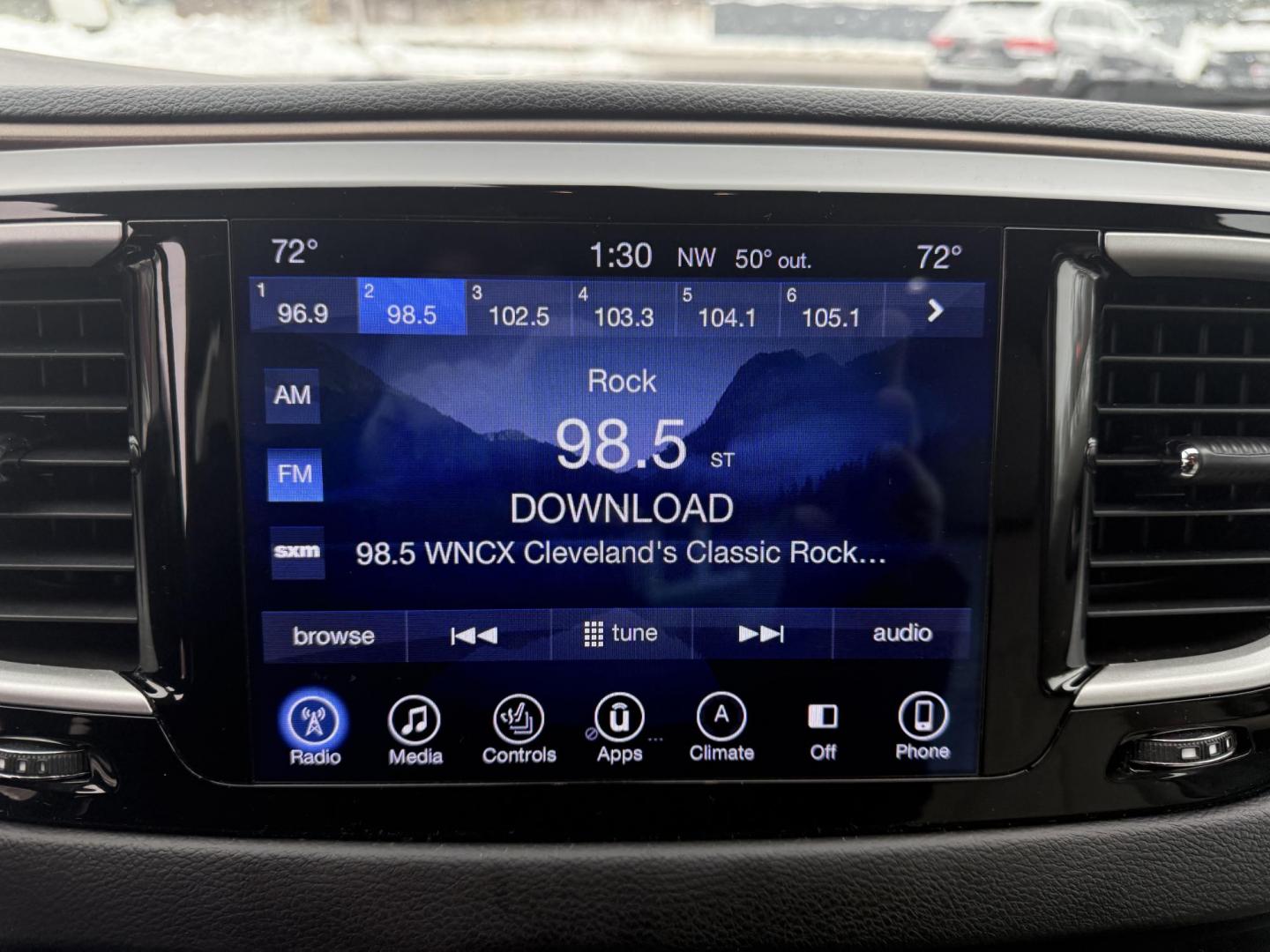 2017 Silver /White Chrysler Pacifica Touring-L (2C4RC1BG3HR) with an 3.6L V6 DOHC 24V engine, 9 Speed Automatic transmission, located at 11115 Chardon Rd. , Chardon, OH, 44024, (440) 214-9705, 41.580246, -81.241943 - Photo#8