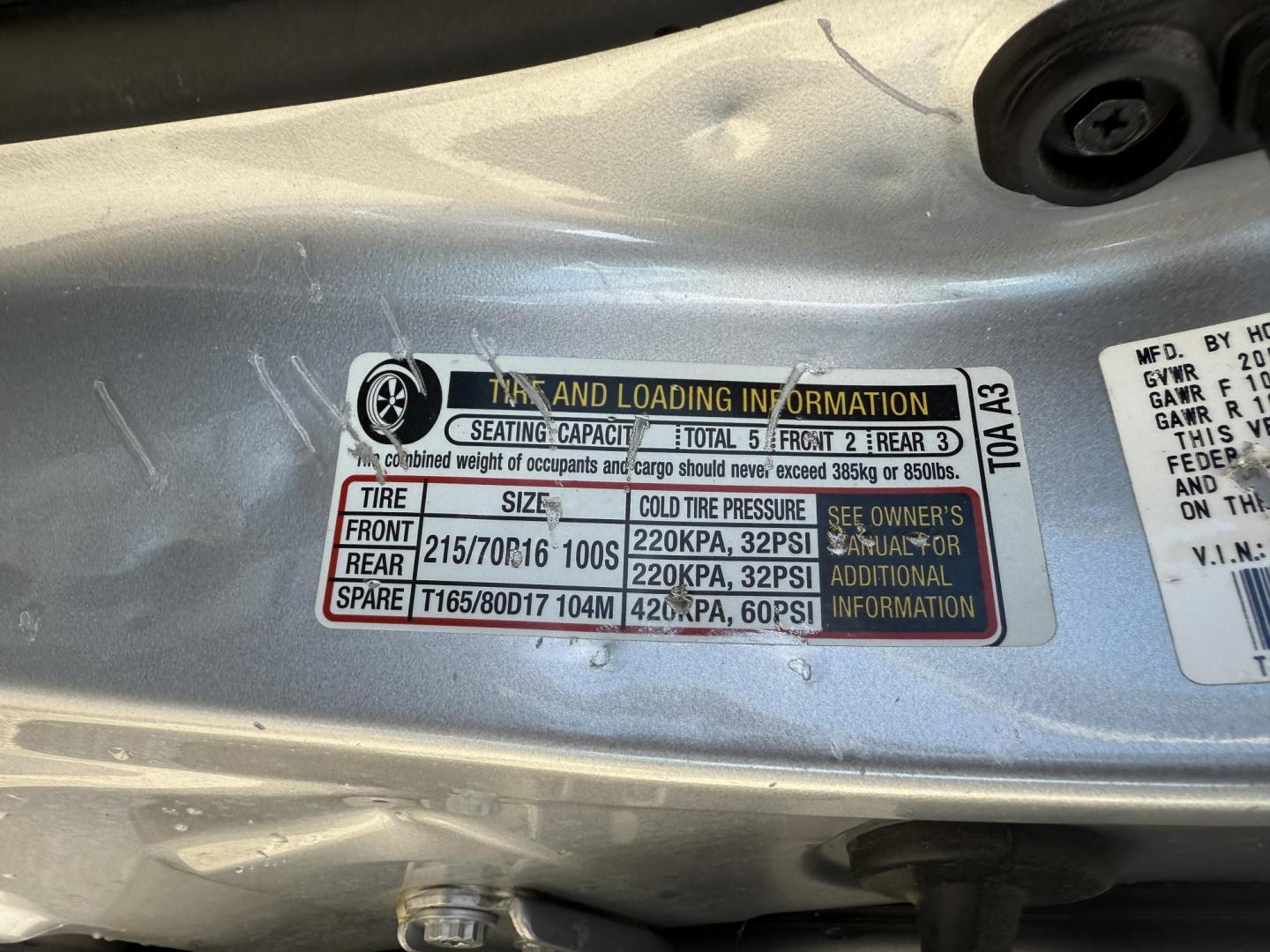 2015 Silver /Gray Honda CR-V LX 4WD (5J6RM4H39FL) with an 2.4L I4 DOHC 16V engine, Automatic transmission, located at 547 E. Main St., Orwell, OH, 44076, (440) 437-5893, 41.535435, -80.847855 - Photo#17