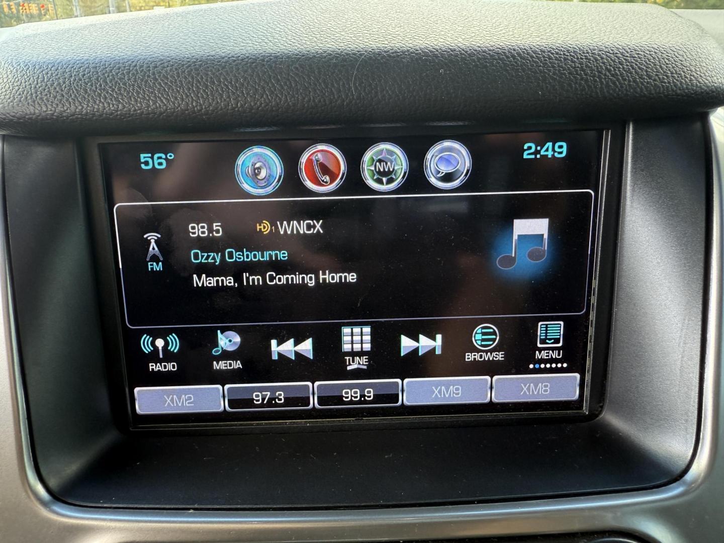 2017 Gray /Black Chevrolet Tahoe LT 4WD (1GNSKBKC4HR) with an 5.3L V8 OHV 16V engine, 6A transmission, located at 11115 Chardon Rd. , Chardon, OH, 44024, (440) 214-9705, 41.580246, -81.241943 - Command the road with this 2017 Chevrolet Tahoe LT 4WD, powered by a robust 5.3L V8 EcoTec3 engine and 6-speed automatic transmission, offering a 6,200-pound towing capacity for all your adventures. The luxurious leather interior features heated front and rear seats, tri-zone automatic climate contr - Photo#30