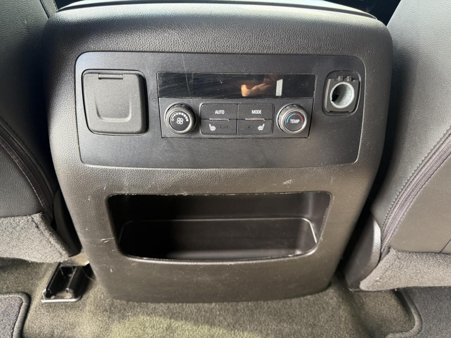 2017 Gray /Black Chevrolet Tahoe LT 4WD (1GNSKBKC4HR) with an 5.3L V8 OHV 16V engine, 6A transmission, located at 11115 Chardon Rd. , Chardon, OH, 44024, (440) 214-9705, 41.580246, -81.241943 - Command the road with this 2017 Chevrolet Tahoe LT 4WD, powered by a robust 5.3L V8 EcoTec3 engine and 6-speed automatic transmission, offering a 6,200-pound towing capacity for all your adventures. The luxurious leather interior features heated front and rear seats, tri-zone automatic climate contr - Photo#42