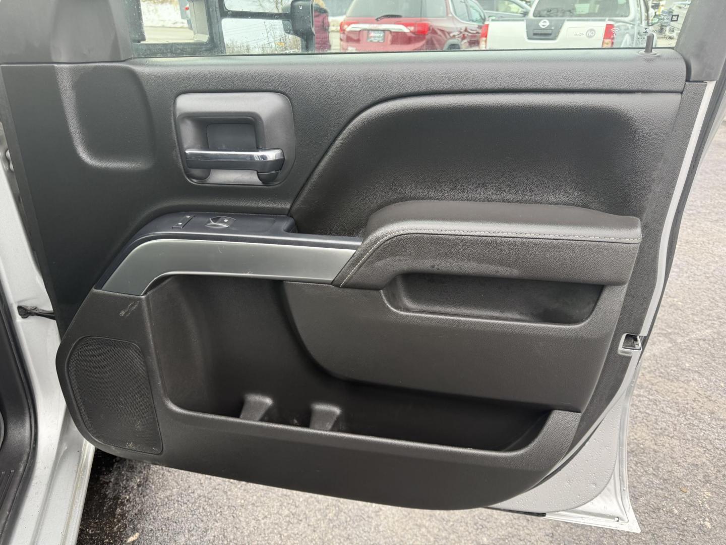 2017 Silver /Black Chevrolet Silverado 1500 LT Crew Cab 4WD (3GCUKREC6HG) with an 5.3L V8 OHV 16V engine, 6A transmission, located at 547 E. Main St., Orwell, OH, 44076, (440) 437-5893, 41.535435, -80.847855 - This 2017 Chevrolet Silverado 1500 LT Crew Cab 4WD is a versatile and robust pickup, powered by a 5.3-liter Vortec V8 engine mated with a 6-speed automatic transmission. This configuration delivers both strong performance and dependable towing capabilities, with a capacity of up to 9,400 pounds. Ins - Photo#38