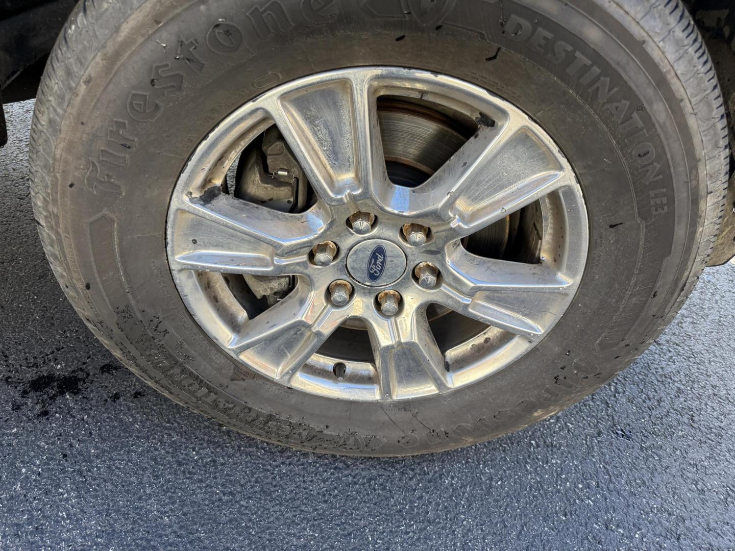 2016 Gray /Black Ford F-150 Lariat SuperCrew 6.5-ft. Bed 4WD (1FTFW1EG7GK) with an 3.5 V6 TWIN TURBO engine, 6 Speed Automatic transmission, located at 547 E. Main St., Orwell, OH, 44076, (440) 437-5893, 41.535435, -80.847855 - 2016 Ford F-150 Lariat Crew Cab 4WD – Unmatched Power, Premium Comfort, and Advanced Technology Experience the perfect blend of strength, luxury, and innovation with this 2016 Ford F-150 Lariat Crew Cab 4WD. Equipped with a commanding 3.5L Twin Turbo EcoBoost V6 engine producing 365 HP and 420 - Photo#4