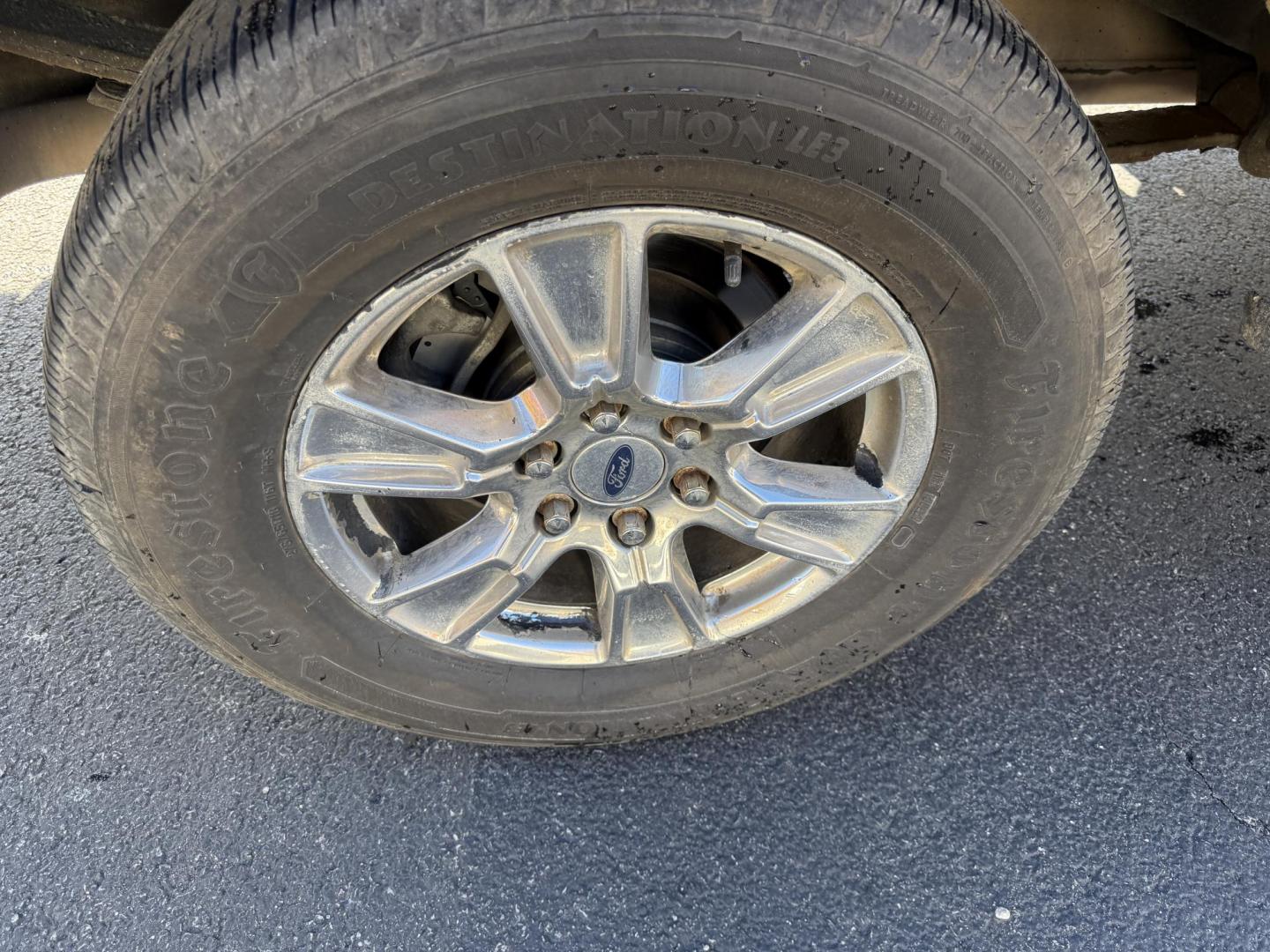 2016 Gray /Black Ford F-150 Lariat SuperCrew 6.5-ft. Bed 4WD (1FTFW1EG7GK) with an 3.5 V6 TWIN TURBO engine, 6 Speed Automatic transmission, located at 547 E. Main St., Orwell, OH, 44076, (440) 437-5893, 41.535435, -80.847855 - 2016 Ford F-150 Lariat Crew Cab 4WD – Unmatched Power, Premium Comfort, and Advanced Technology Experience the perfect blend of strength, luxury, and innovation with this 2016 Ford F-150 Lariat Crew Cab 4WD. Equipped with a commanding 3.5L Twin Turbo EcoBoost V6 engine producing 365 HP and 420 - Photo#7