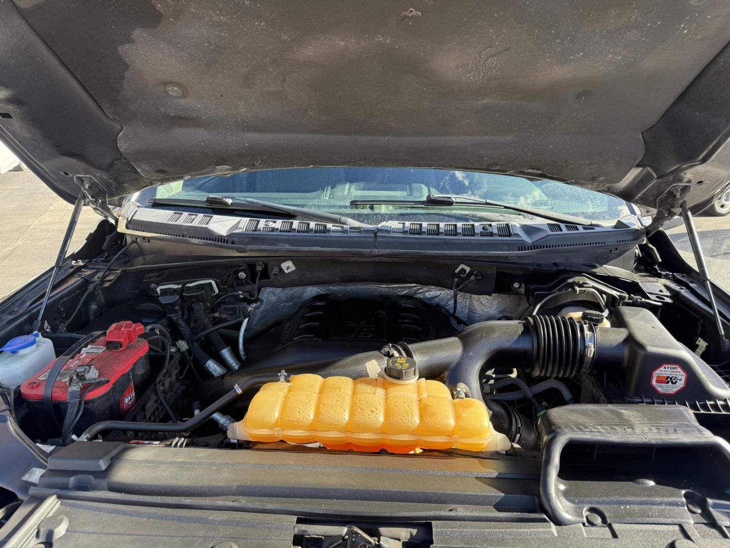 2016 Gray /Black Ford F-150 Lariat SuperCrew 6.5-ft. Bed 4WD (1FTFW1EG7GK) with an 3.5 V6 TWIN TURBO engine, 6 Speed Automatic transmission, located at 547 E. Main St., Orwell, OH, 44076, (440) 437-5893, 41.535435, -80.847855 - 2016 Ford F-150 Lariat Crew Cab 4WD – Unmatched Power, Premium Comfort, and Advanced Technology Experience the perfect blend of strength, luxury, and innovation with this 2016 Ford F-150 Lariat Crew Cab 4WD. Equipped with a commanding 3.5L Twin Turbo EcoBoost V6 engine producing 365 HP and 420 - Photo#17