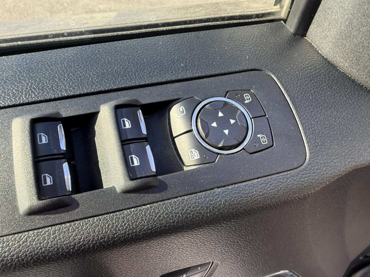 2016 Gray /Black Ford F-150 Lariat SuperCrew 6.5-ft. Bed 4WD (1FTFW1EG7GK) with an 3.5 V6 TWIN TURBO engine, 6 Speed Automatic transmission, located at 547 E. Main St., Orwell, OH, 44076, (440) 437-5893, 41.535435, -80.847855 - 2016 Ford F-150 Lariat Crew Cab 4WD – Unmatched Power, Premium Comfort, and Advanced Technology Experience the perfect blend of strength, luxury, and innovation with this 2016 Ford F-150 Lariat Crew Cab 4WD. Equipped with a commanding 3.5L Twin Turbo EcoBoost V6 engine producing 365 HP and 420 - Photo#20