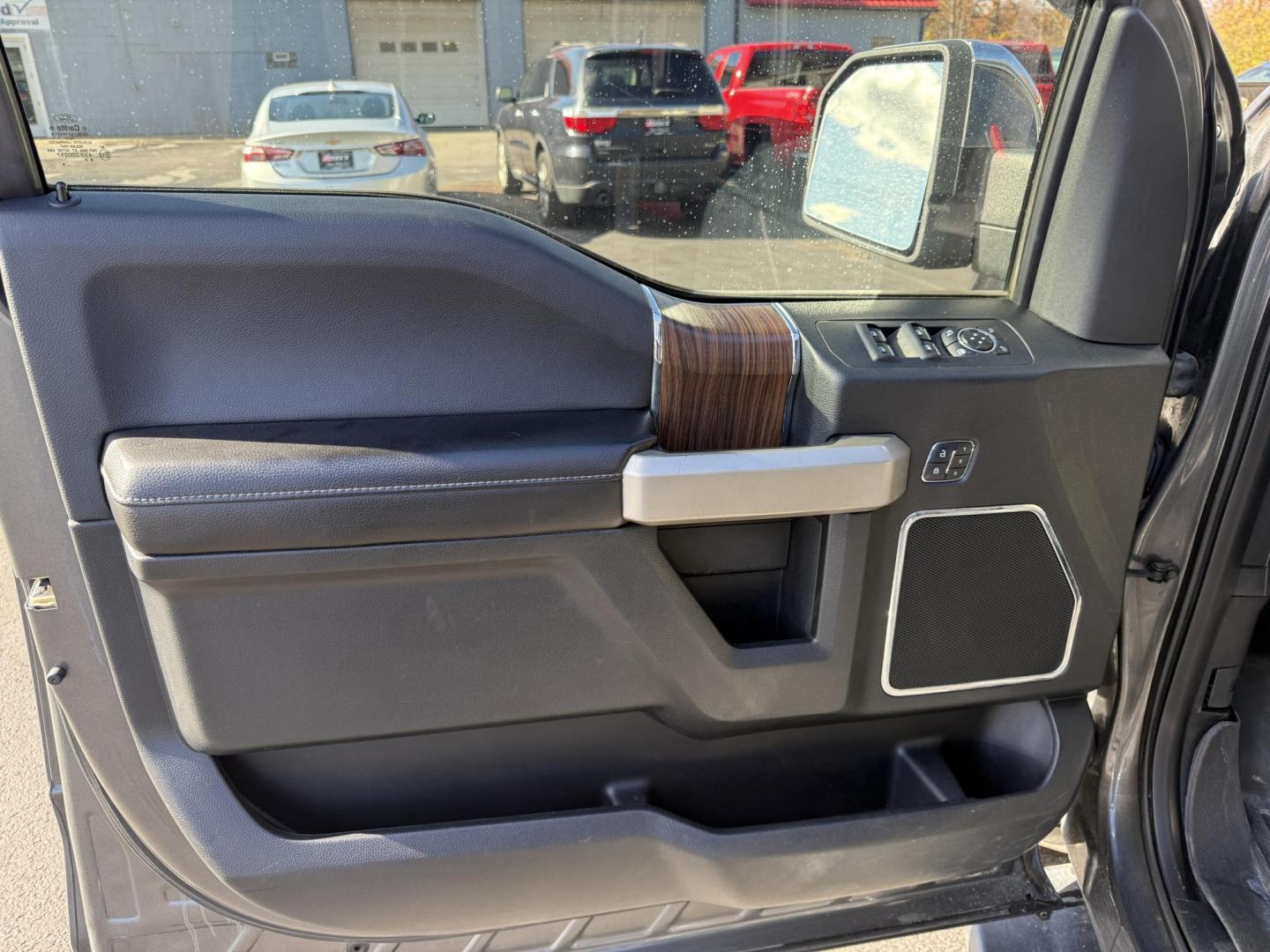 2016 Gray /Black Ford F-150 Lariat SuperCrew 6.5-ft. Bed 4WD (1FTFW1EG7GK) with an 3.5 V6 TWIN TURBO engine, 6 Speed Automatic transmission, located at 547 E. Main St., Orwell, OH, 44076, (440) 437-5893, 41.535435, -80.847855 - 2016 Ford F-150 Lariat Crew Cab 4WD – Unmatched Power, Premium Comfort, and Advanced Technology Experience the perfect blend of strength, luxury, and innovation with this 2016 Ford F-150 Lariat Crew Cab 4WD. Equipped with a commanding 3.5L Twin Turbo EcoBoost V6 engine producing 365 HP and 420 - Photo#19