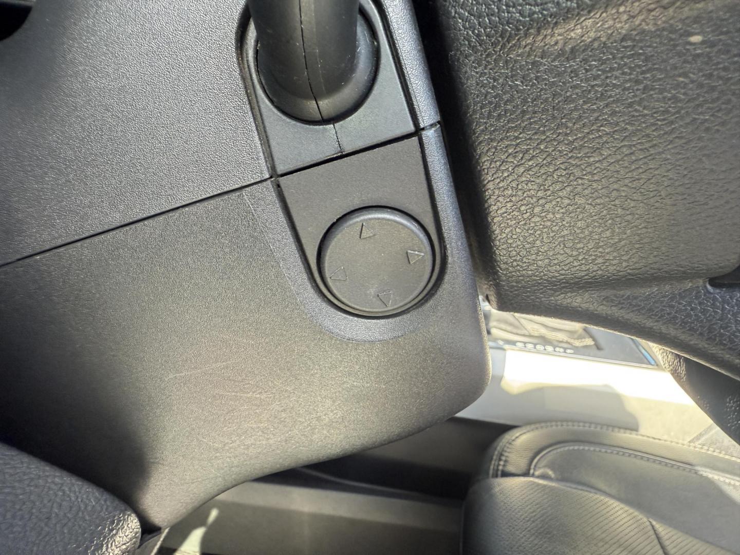 2016 Gray /Black Ford F-150 Lariat SuperCrew 6.5-ft. Bed 4WD (1FTFW1EG7GK) with an 3.5 V6 TWIN TURBO engine, 6 Speed Automatic transmission, located at 547 E. Main St., Orwell, OH, 44076, (440) 437-5893, 41.535435, -80.847855 - 2016 Ford F-150 Lariat Crew Cab 4WD – Unmatched Power, Premium Comfort, and Advanced Technology Experience the perfect blend of strength, luxury, and innovation with this 2016 Ford F-150 Lariat Crew Cab 4WD. Equipped with a commanding 3.5L Twin Turbo EcoBoost V6 engine producing 365 HP and 420 - Photo#23